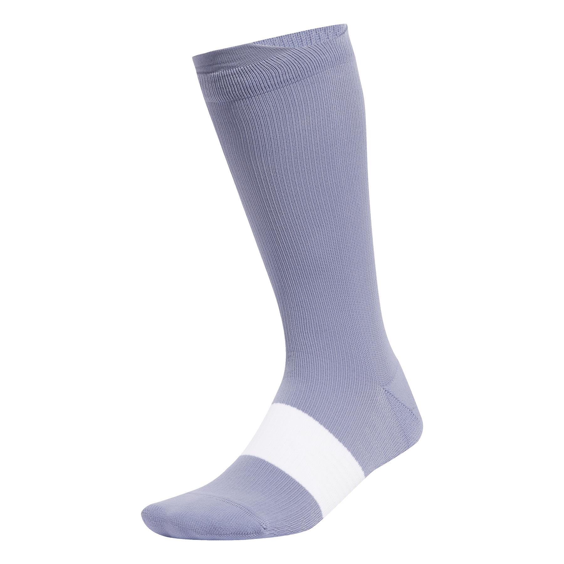 product/a/d/adidas_jc6457_silvio-white_1.jpg