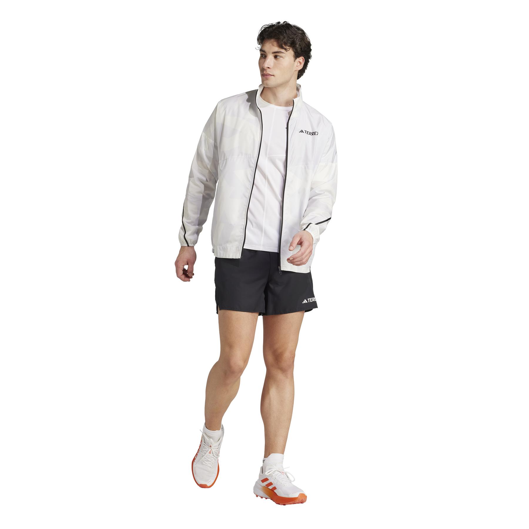 product/a/d/adidas_jd8429_dshgry-white_5.jpg
