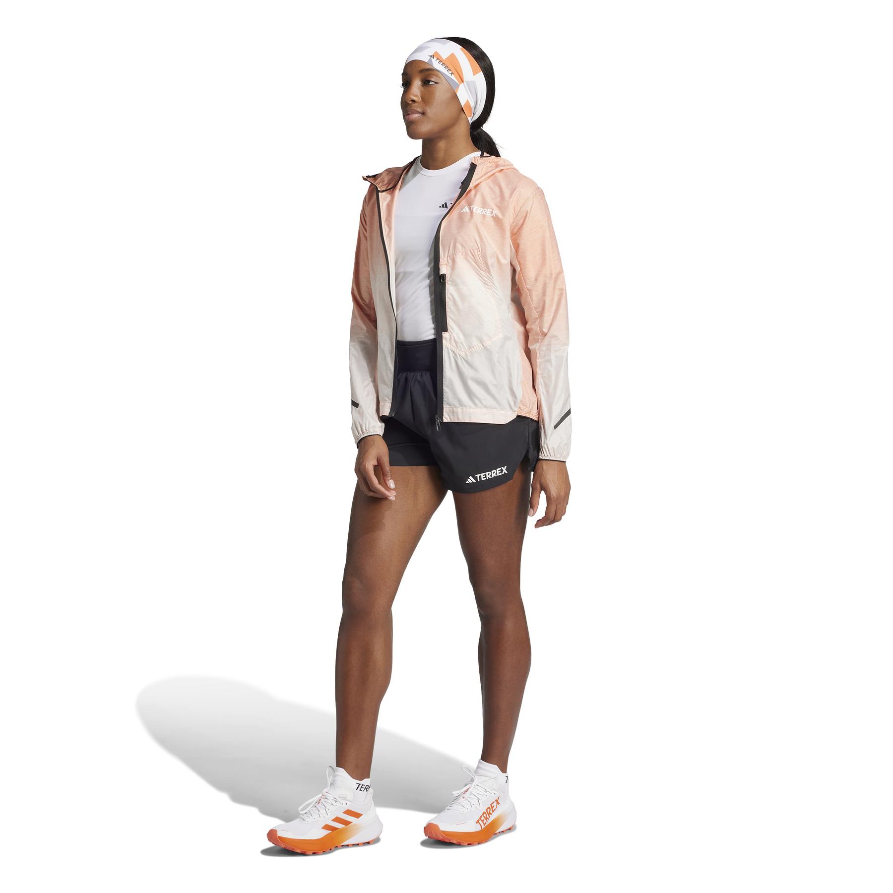 product/a/d/adidas_jf1255_6_apparel_on_model_standard_outfit_view_white.jpg