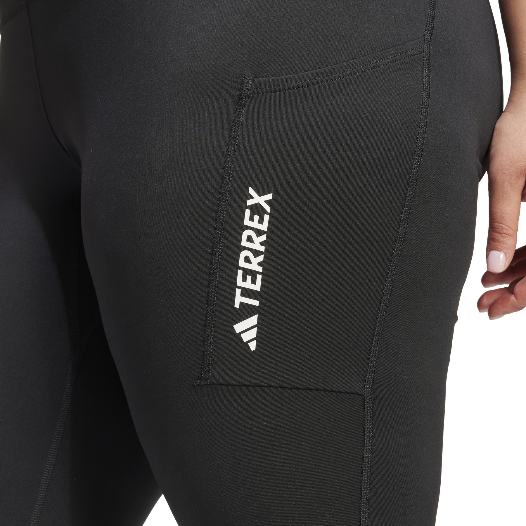 product/a/d/adidas_jf1268_black_5.jpg