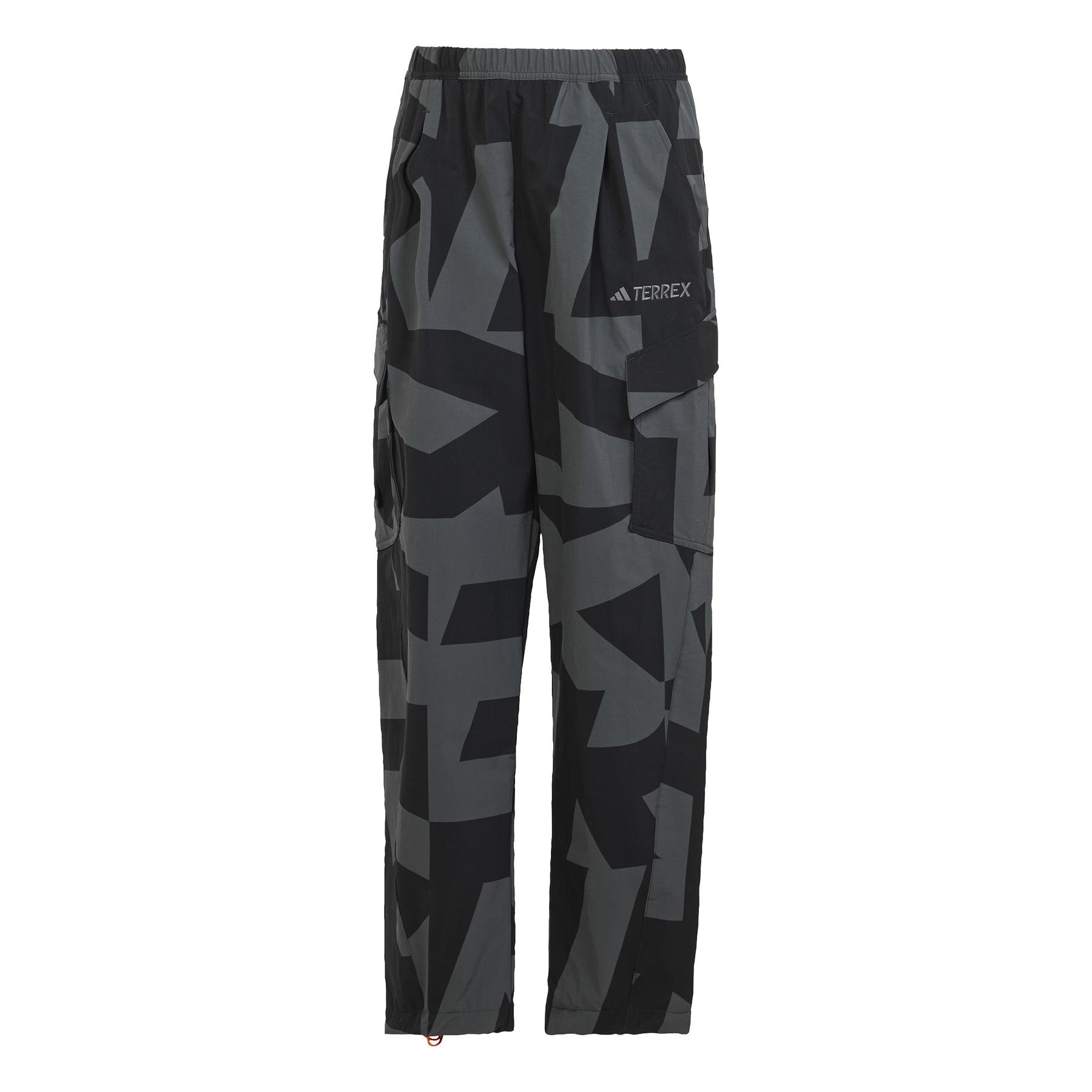 product/a/d/adidas_jf3702_black-carbon_1.jpg
