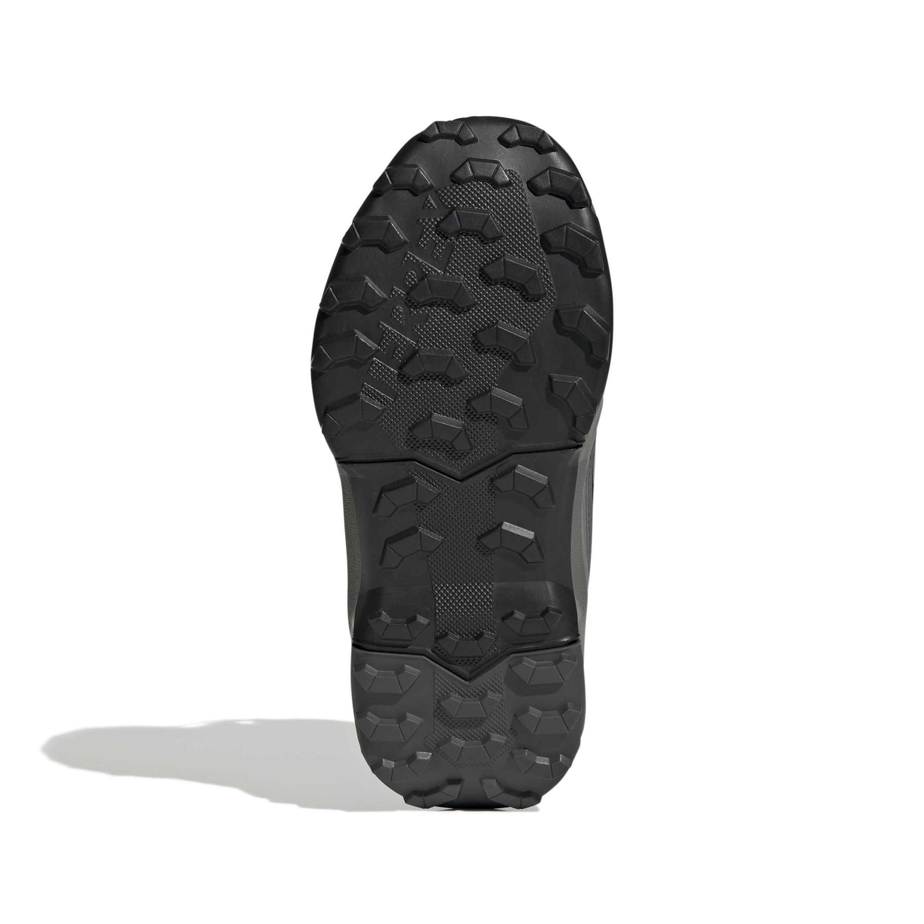product/a/d/adidas_jh5490_4_footwear_photography_bottom_view_white-nw091625.jpg