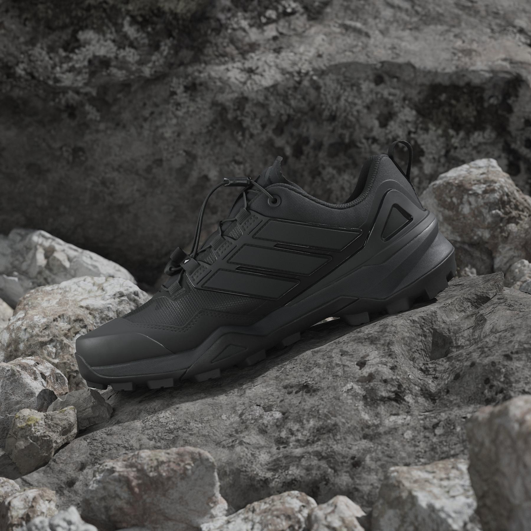 product/a/d/adidas_jh6384_20_footwear_photography_heromrktng_view_7-nw091625.jpg