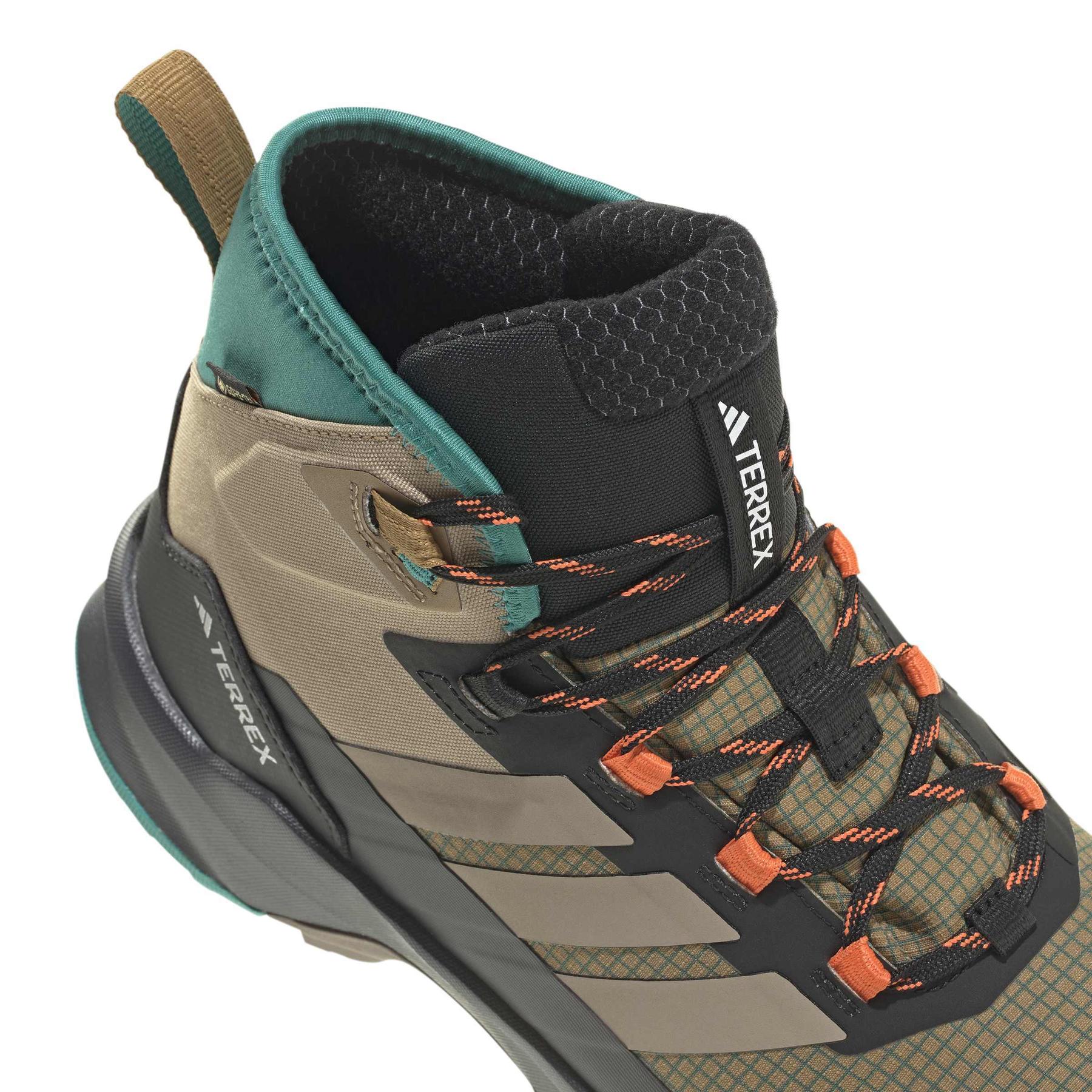 product/a/d/adidas_jh7805_8_footwear_photography_detail_view_1_white.jpg