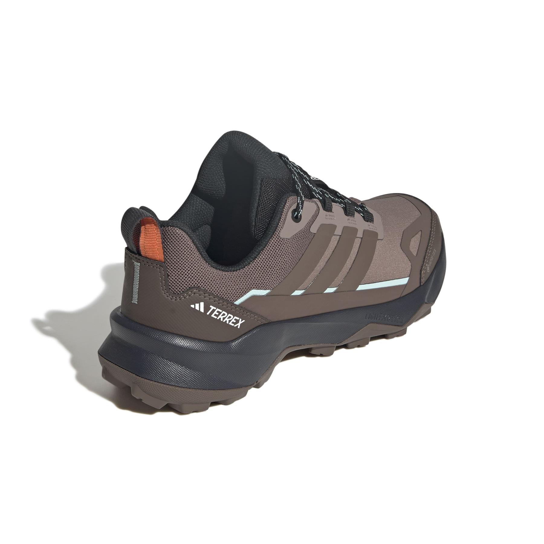 product/a/d/adidas_jh7806_7_footwear_photography_back_lateral_top_view_white-nw091625.jpg