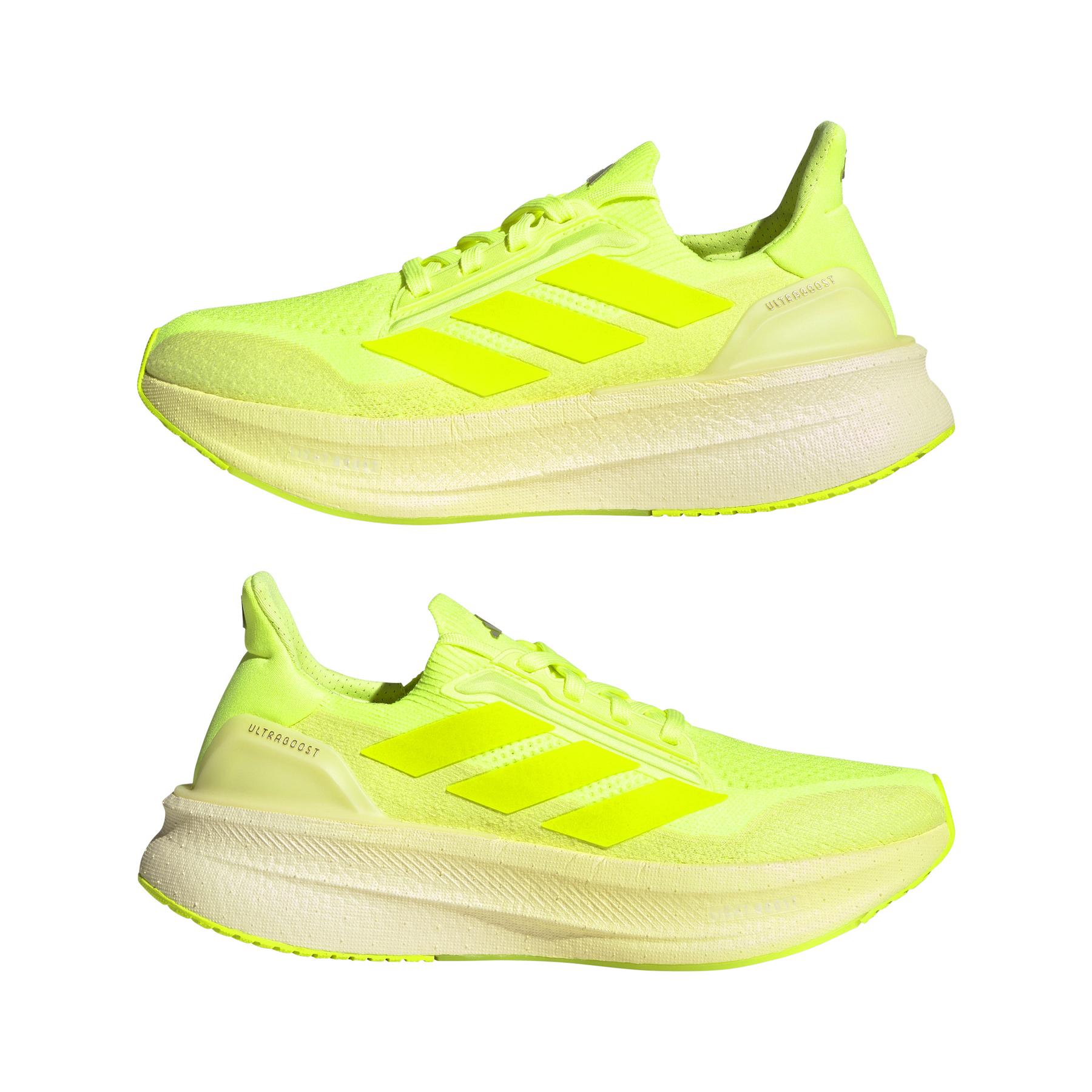 product/a/d/adidas_jh9018_10_footwear_photography_mirrored_pair_view_white.jpg