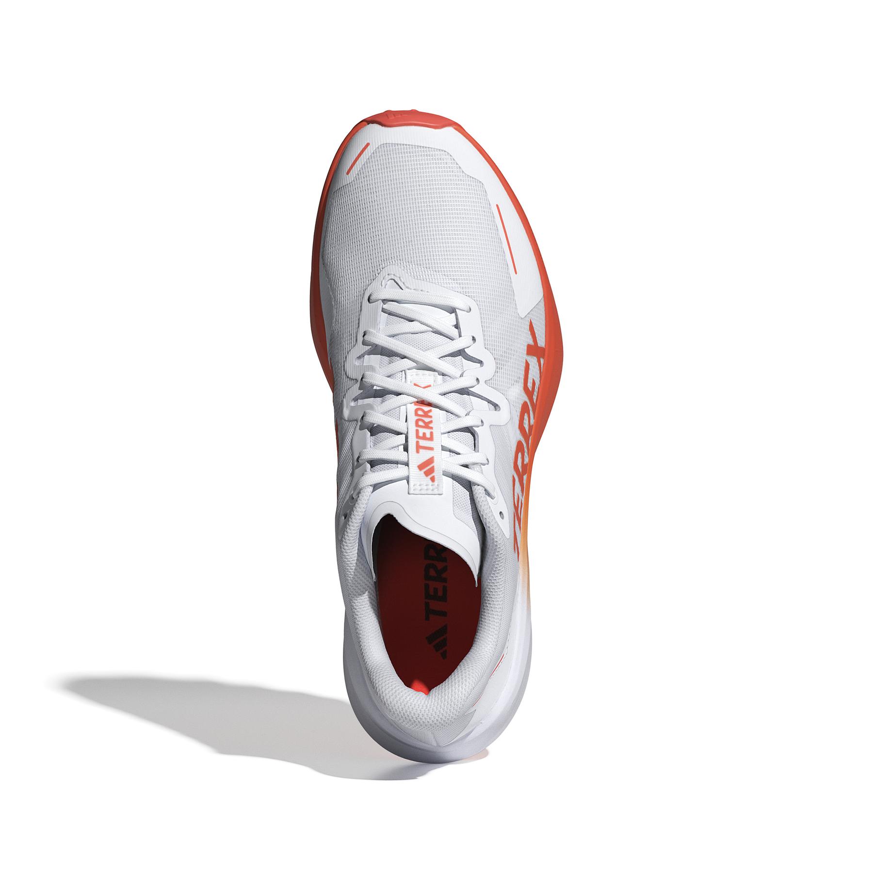 product/a/d/adidas_ji0951_3_footwear_photography_top_portrait_view_white.jpg