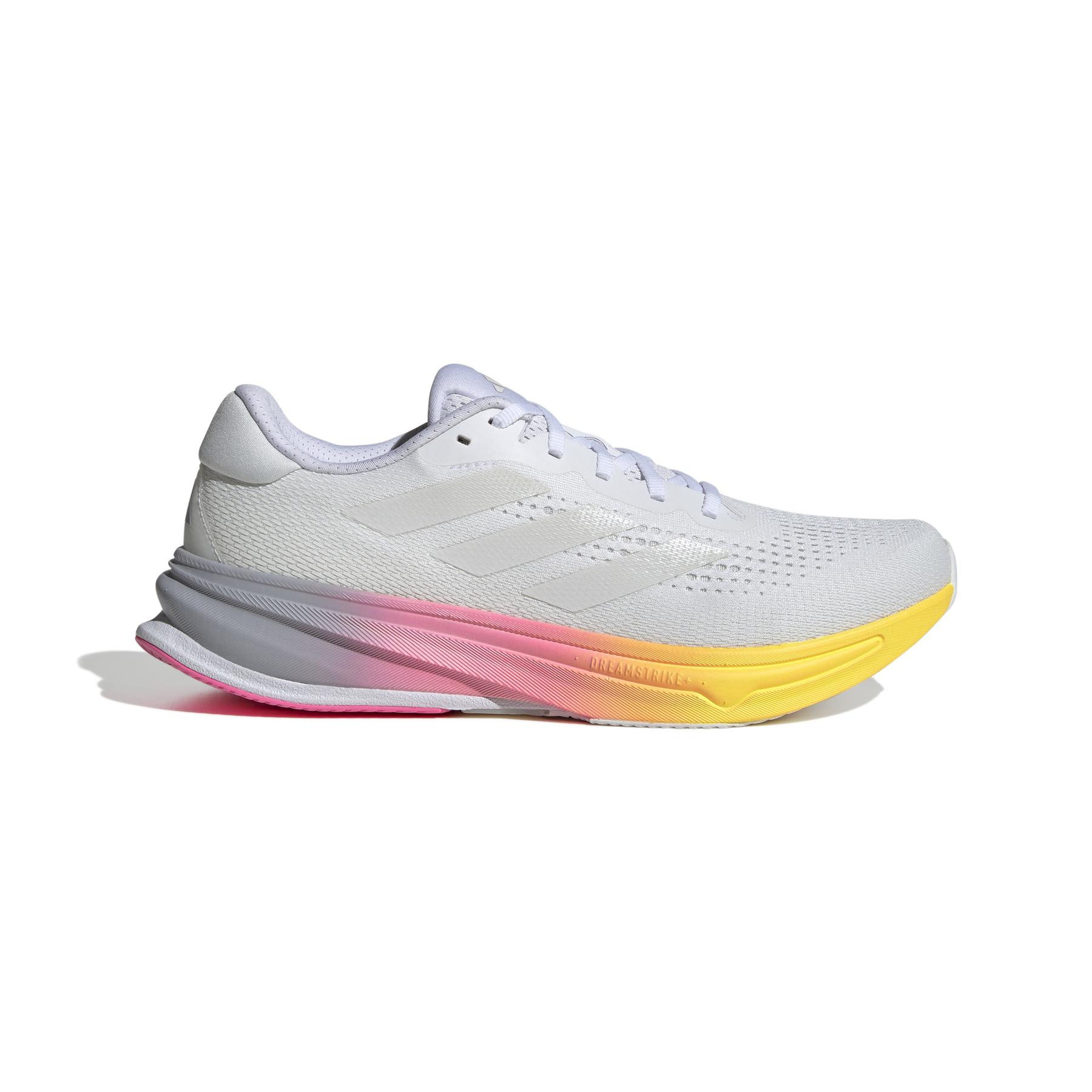 product/a/d/adidas_ji2867_1_footwear_photography_side_lateral_center_view_white.jpg