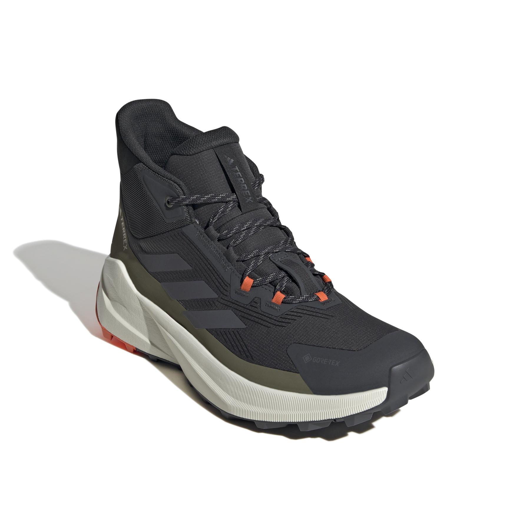 product/a/d/adidas_ji3070_6_footwear_photography_front_lateral_top_view_white.jpg