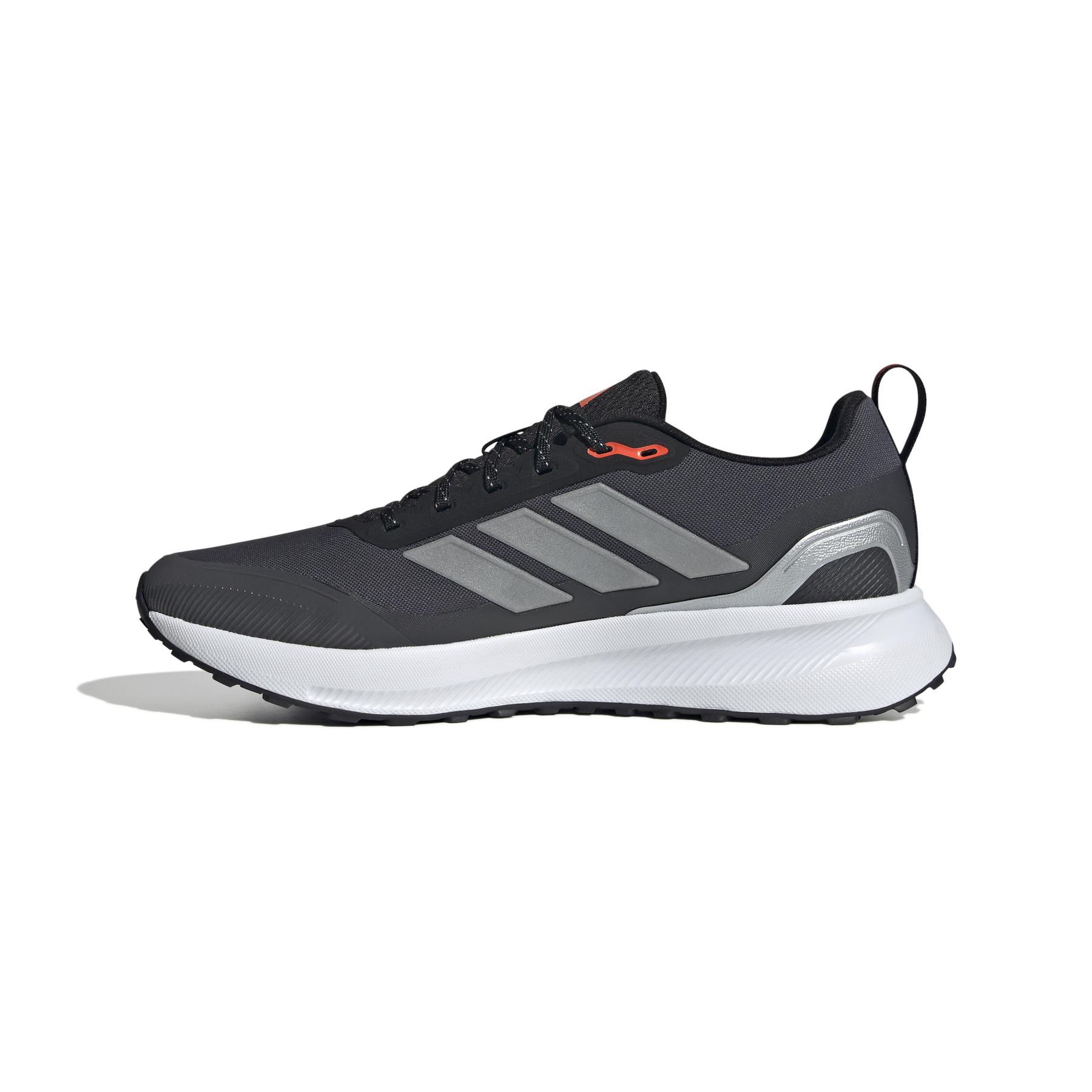 product/a/d/adidas_ji4084_5_footwear_photography_side_medial_center_view_white.jpg