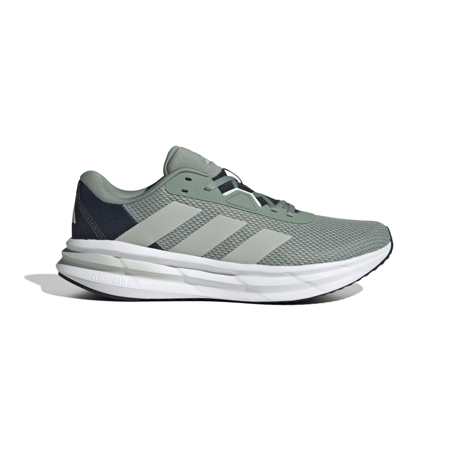 product/a/d/adidas_ji4599_1_footwear_photography_side_lateral_center_view_white-nw091625.jpg