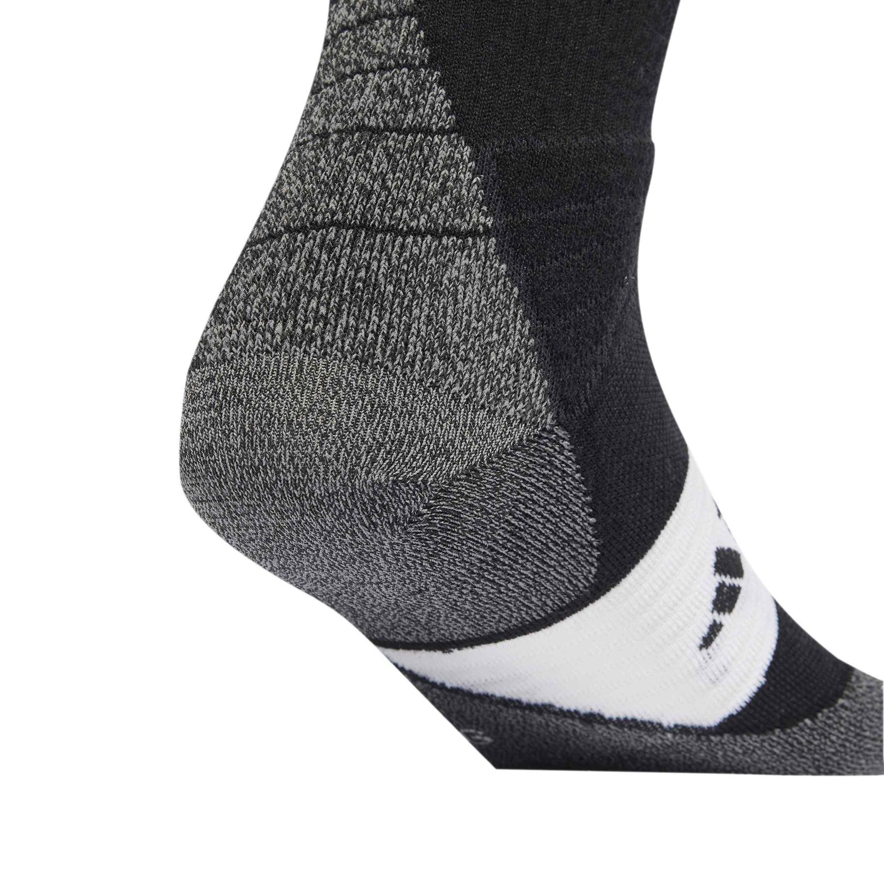 product/a/d/adidas_jm0461_4_hardware_photography_detail_view_2_white.jpg