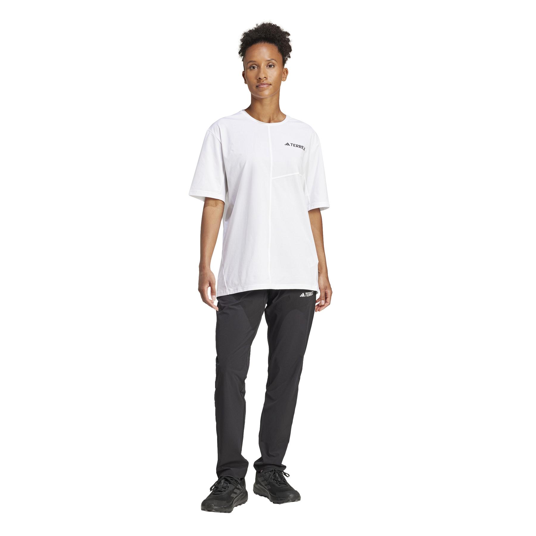 product/a/d/adidas_jp0806_black_9.jpg