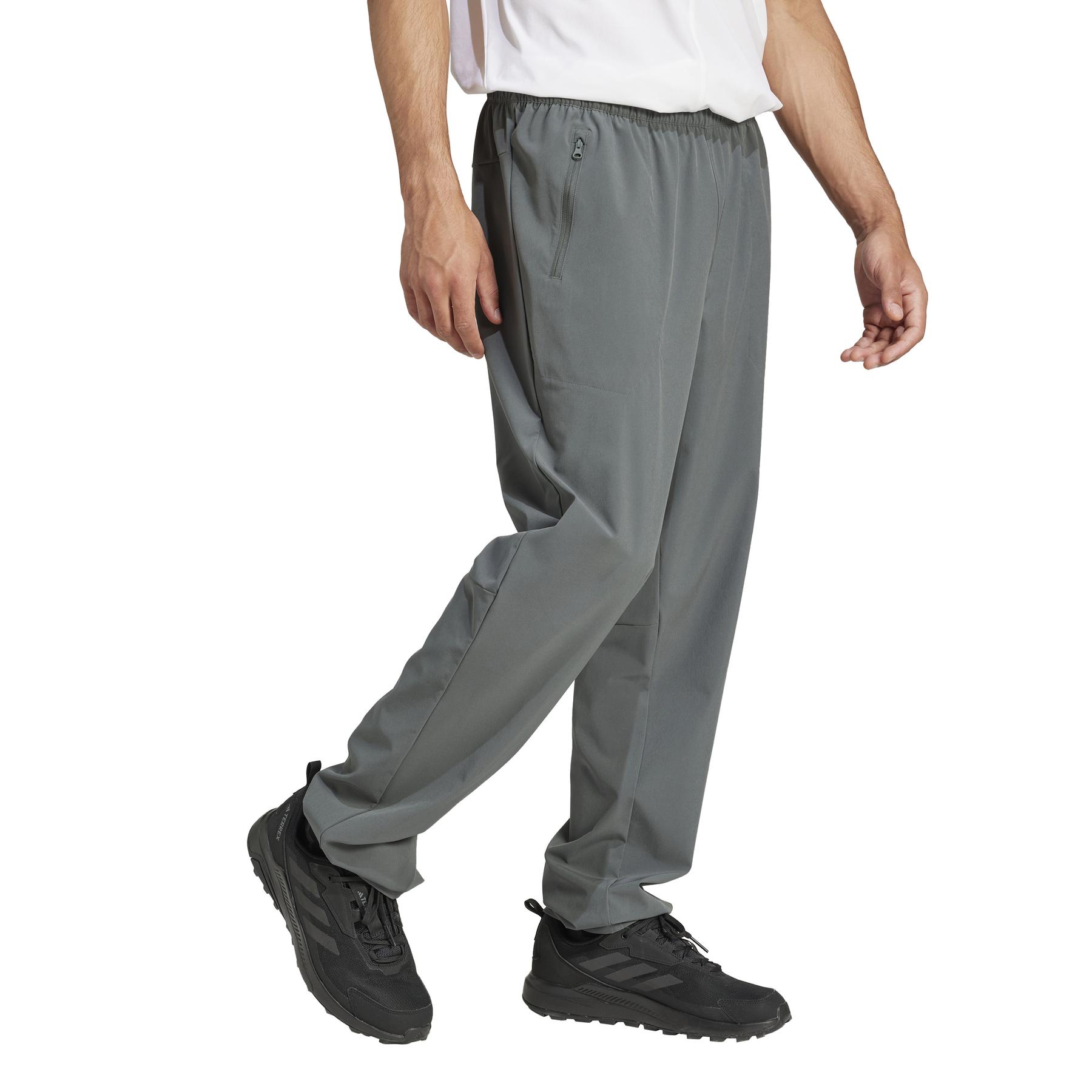 product/a/d/adidas_jp0814_legivy_4.jpg