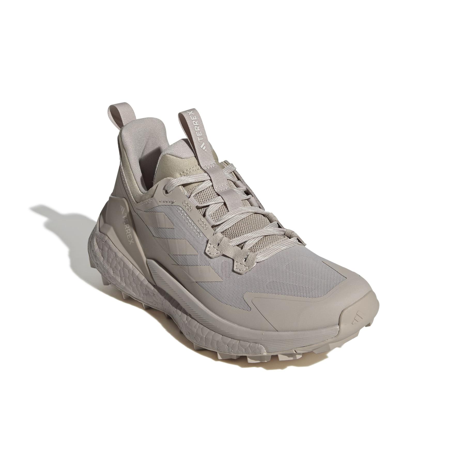 product/a/d/adidas_jp5612_6_footwear_photography_front_lateral_top_view_white-nw091625.jpg