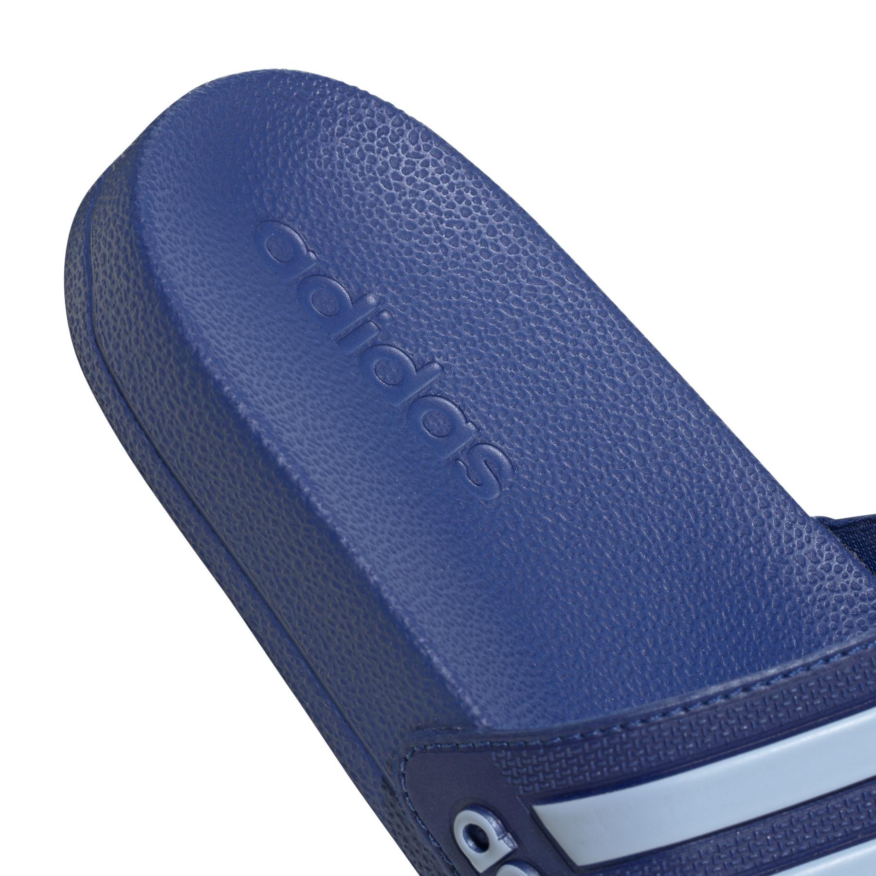 product/a/d/adidas_jp5782_9_footwear_photography_detail_view_2_white.jpg