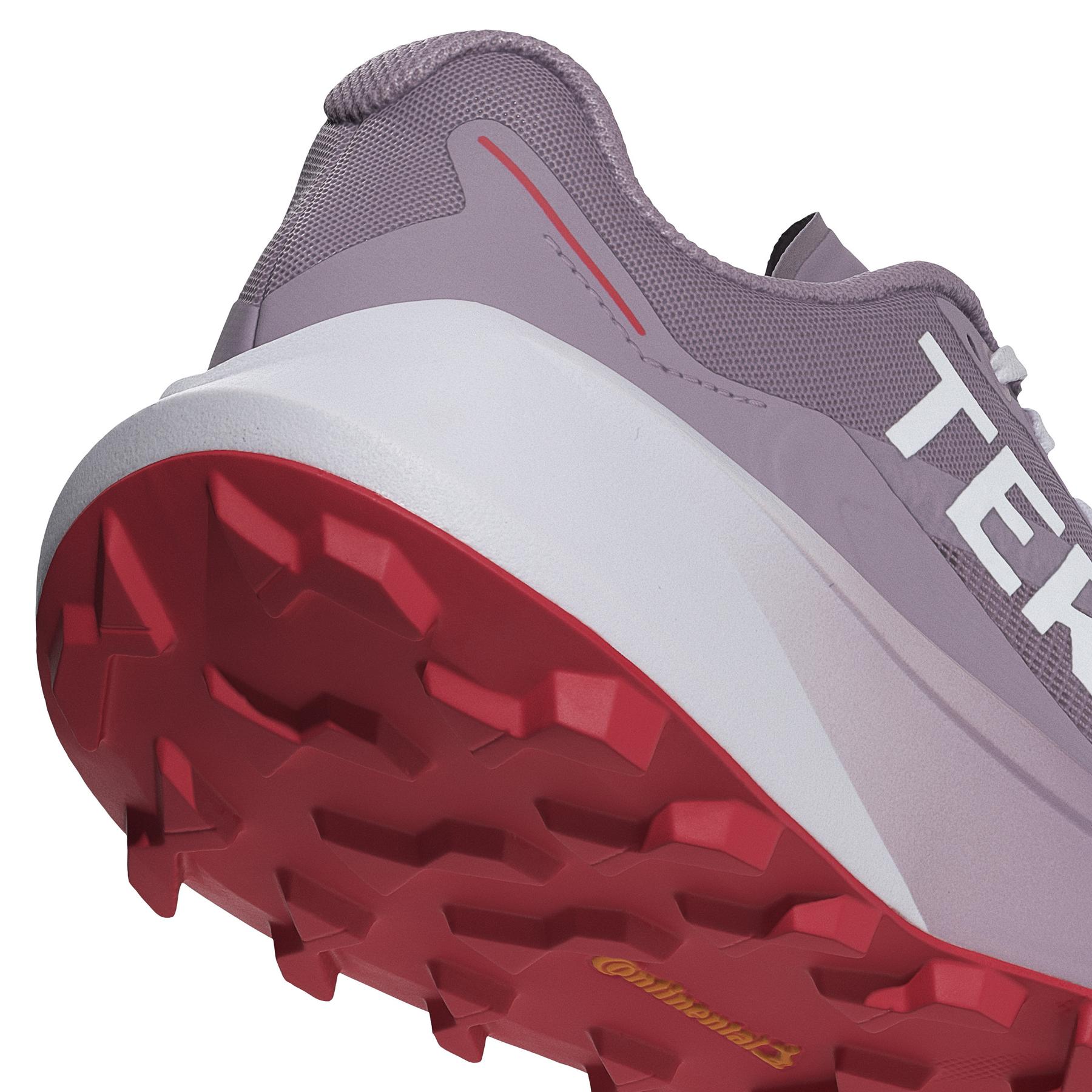 product/a/d/adidas_jp9799_9_footwear_photography_detail_view_2_white.jpg