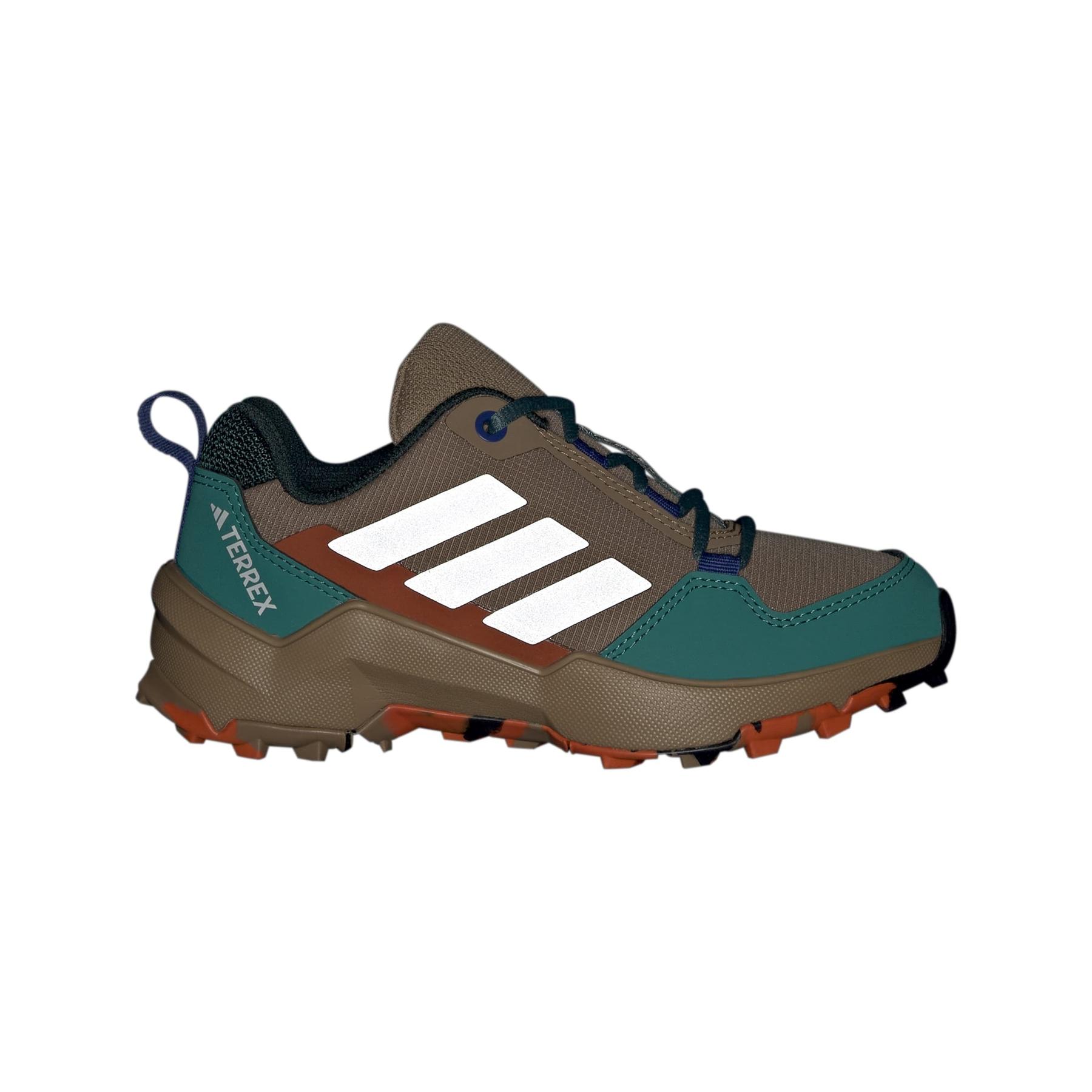product/a/d/adidas_jq0632_12_footwear_photography_beauty_view_white-nw091625.jpg