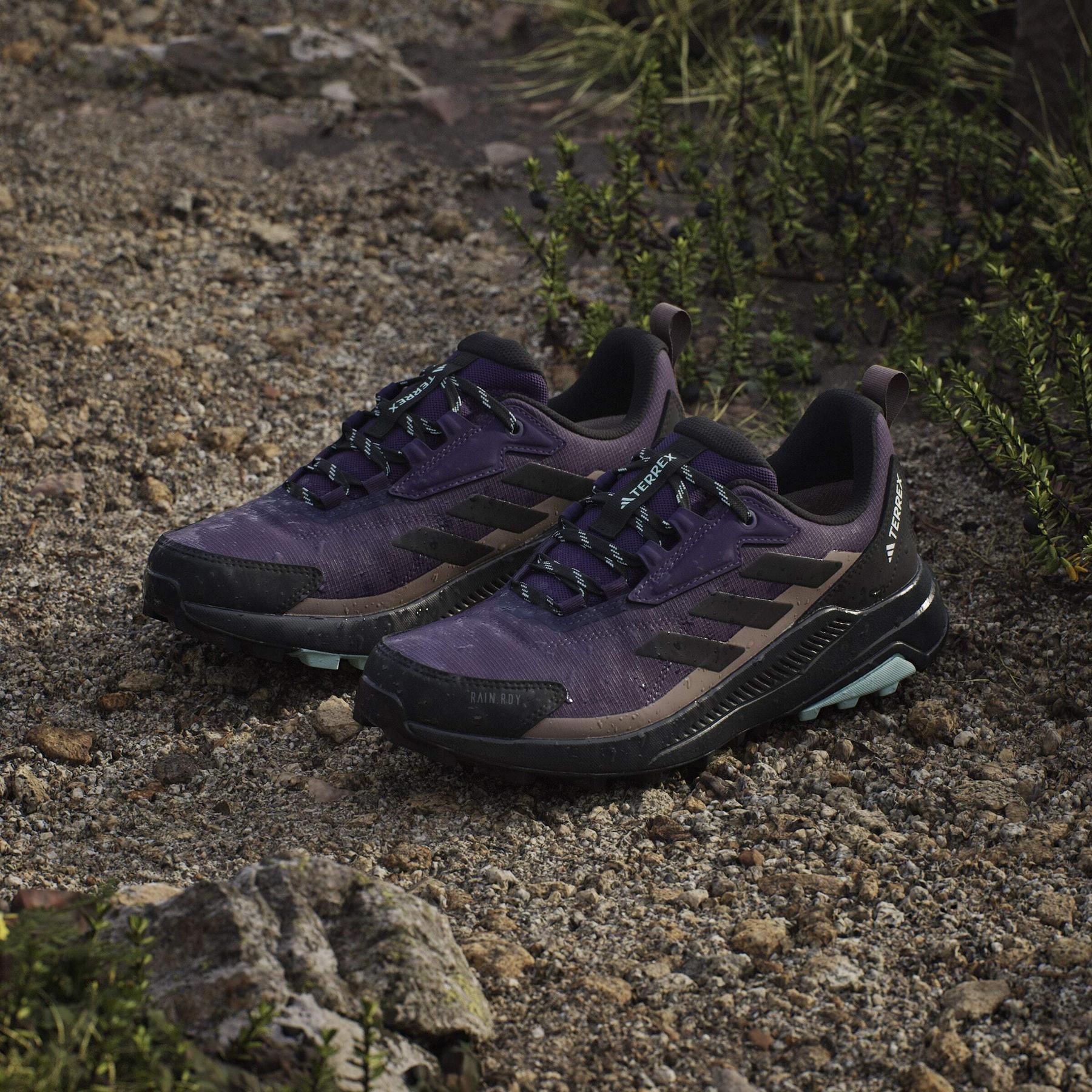 product/a/d/adidas_jq1613_18_footwear_photography_heromrktng_view_5-nw091625.jpg
