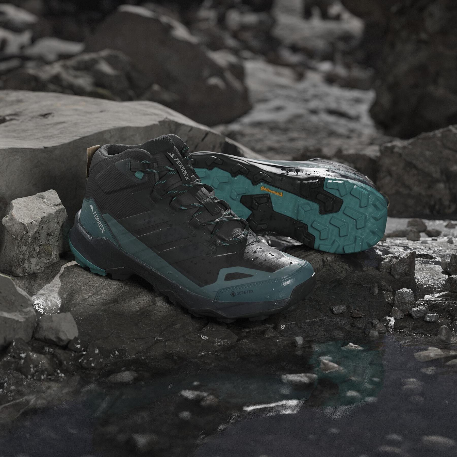 product/a/d/adidas_jq2206_21_footwear_photography_heromrktng_view_8-nw091625.jpg