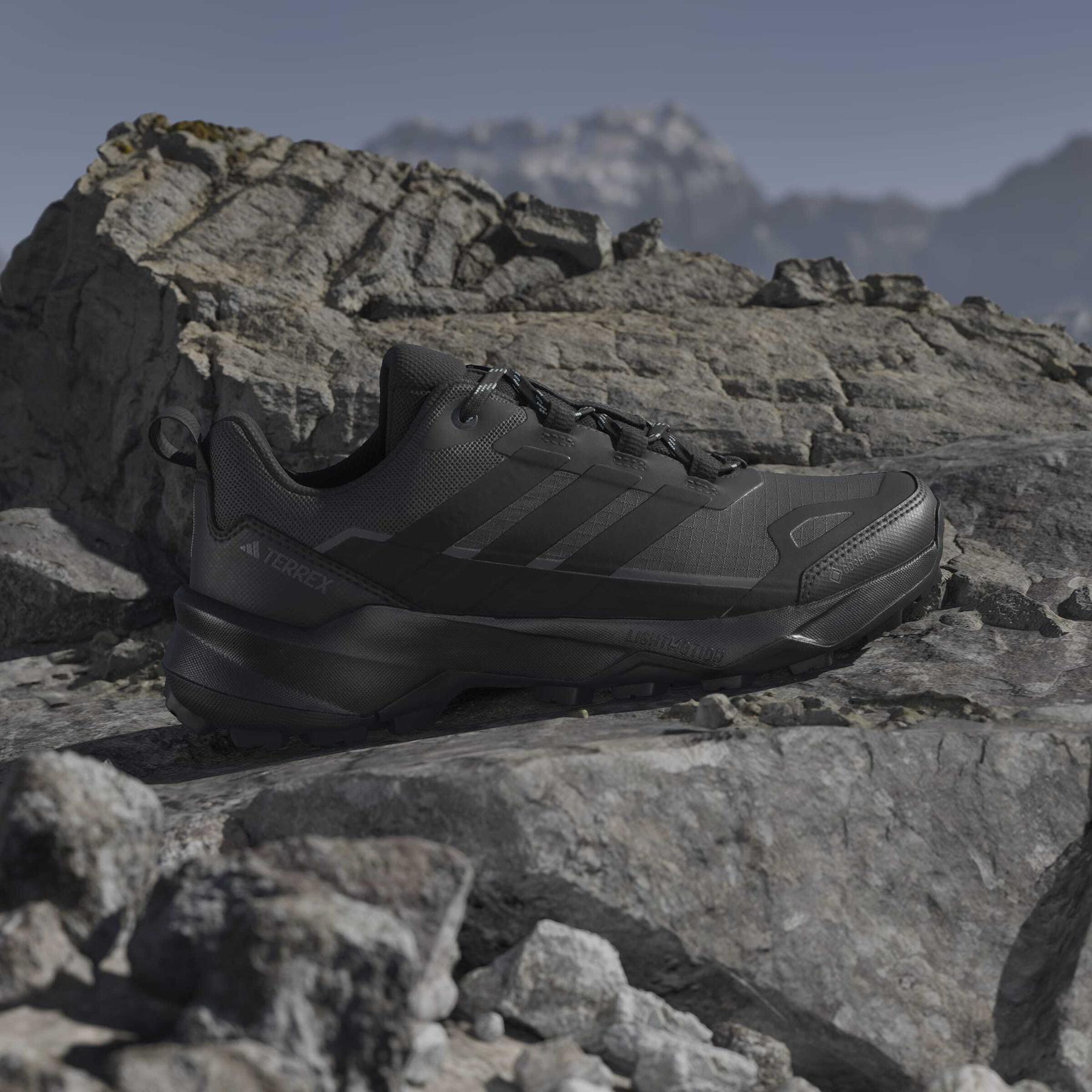 product/a/d/adidas_jq2222_16_footwear_photography_heromrktng_view_3-nw091625.jpg