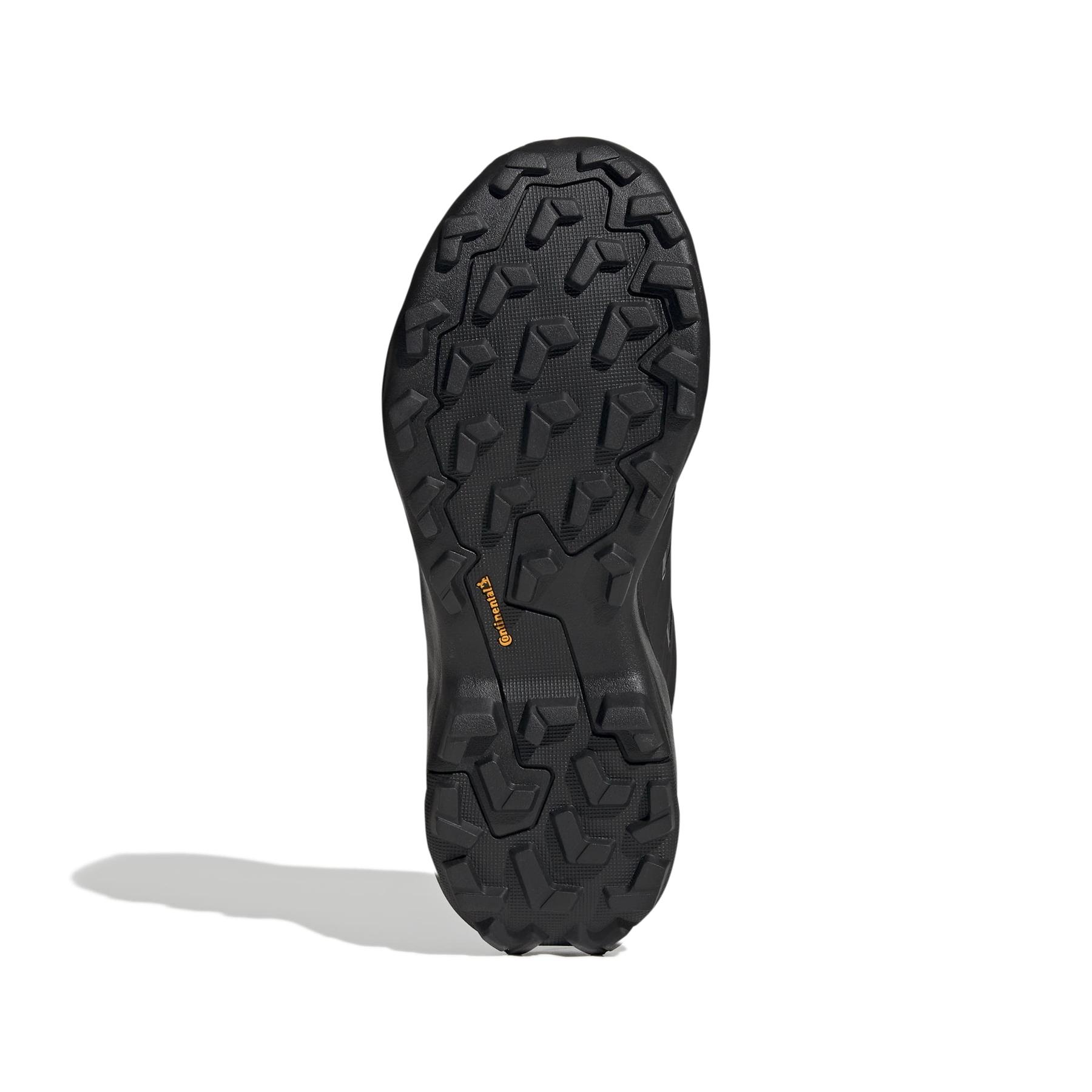 product/a/d/adidas_jq2222_4_footwear_photography_bottom_view_white-nw091625.jpg