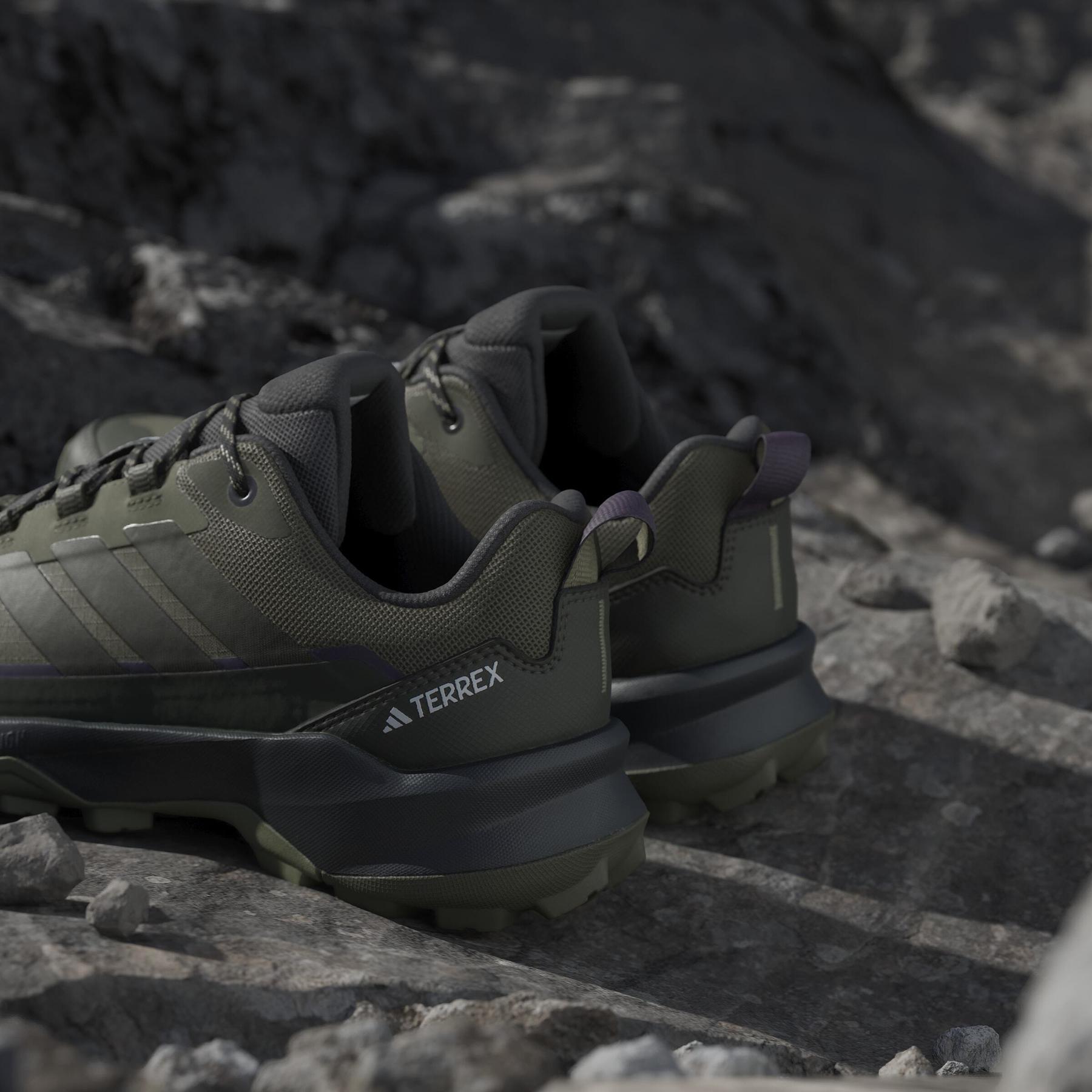 product/a/d/adidas_jq2224_23_footwear_photography_heromrktng_view_10-nw091625.jpg