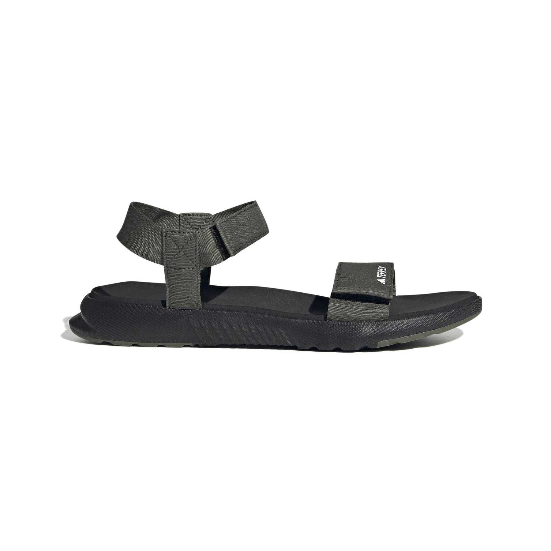 product/a/d/adidas_jq2572_1_footwear_photography_side_lateral_center_view_white-nw091625.jpg