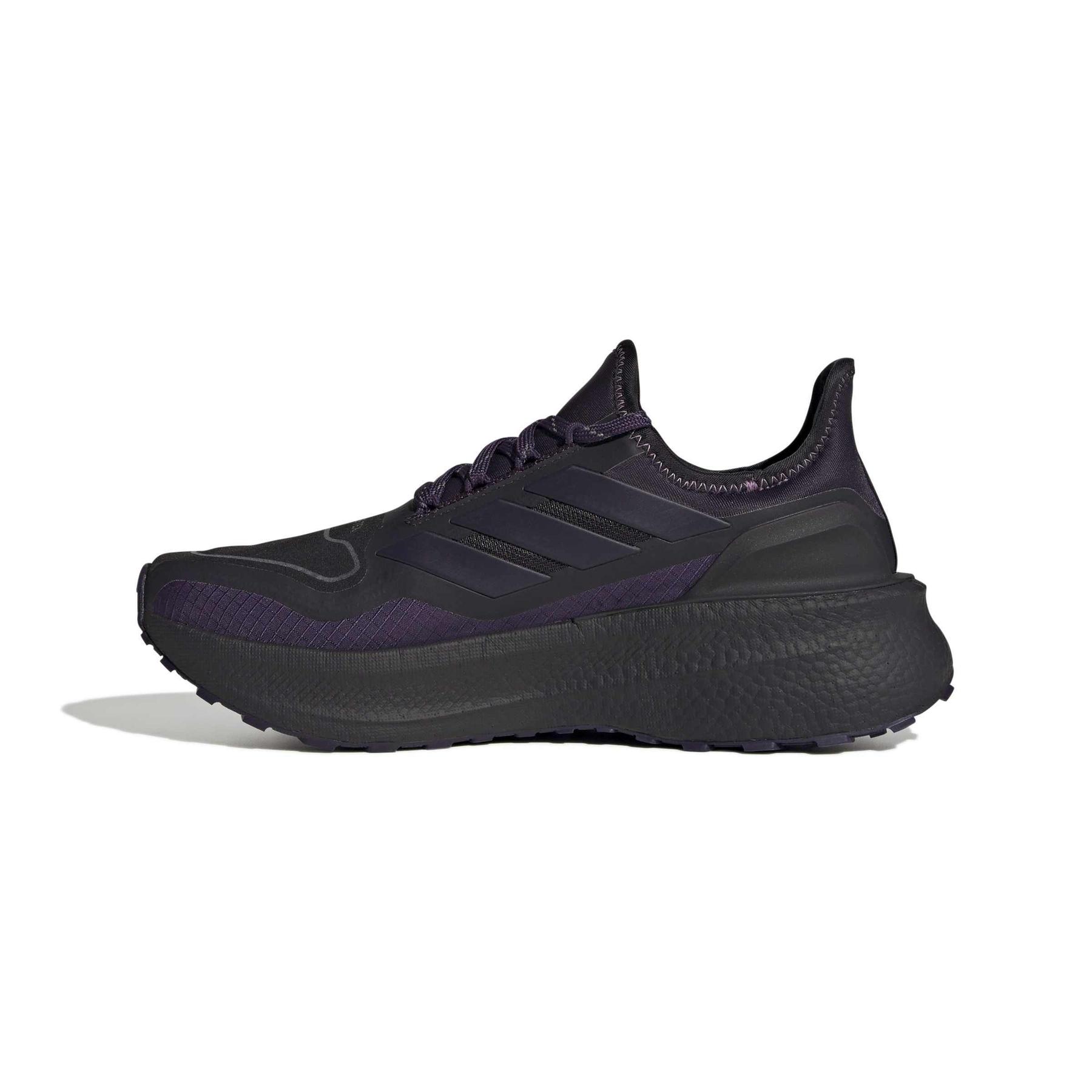 product/a/d/adidas_jq2955_5_footwear_photography_side_medial_center_view_white-nw091625.jpg