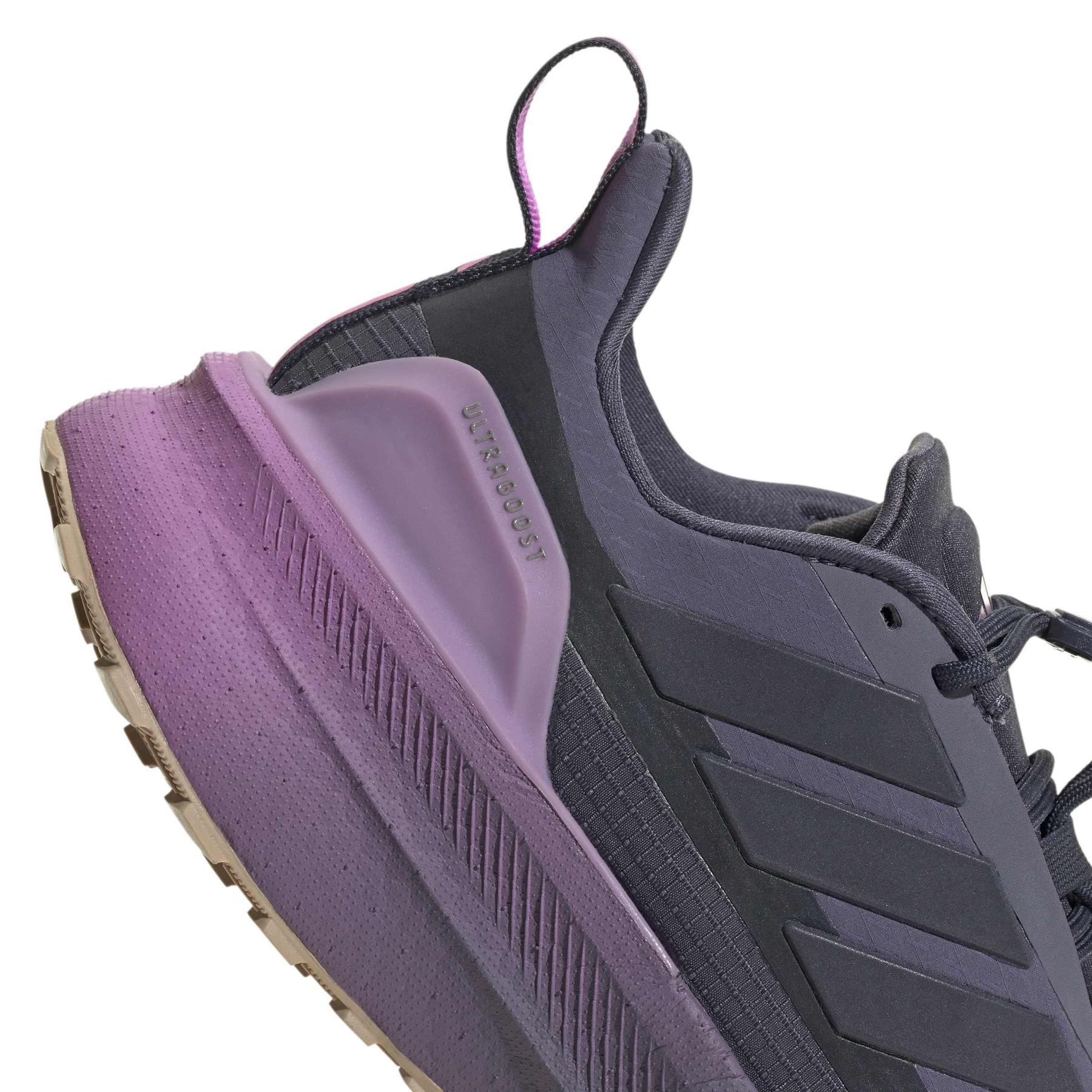 product/a/d/adidas_jq5377_9_footwear_photography_detail_view_2_white-nw091625.jpg