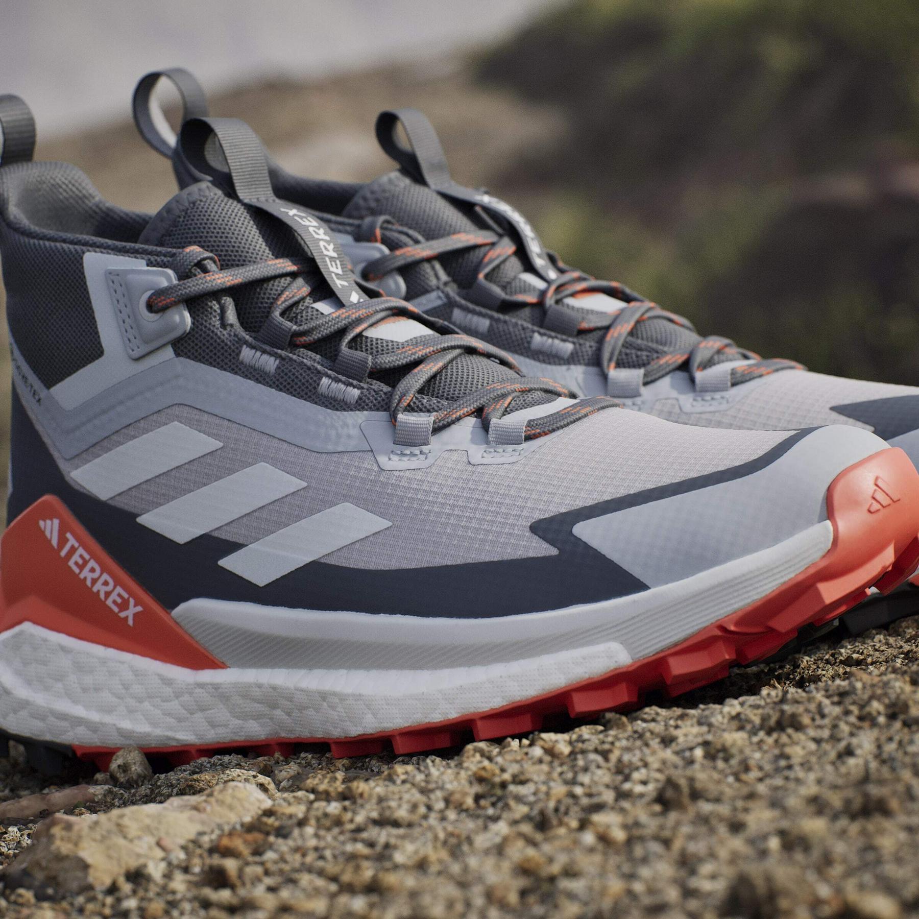 product/a/d/adidas_jq9899_21_footwear_photography_heromrktng_view_9-nw091625.jpg