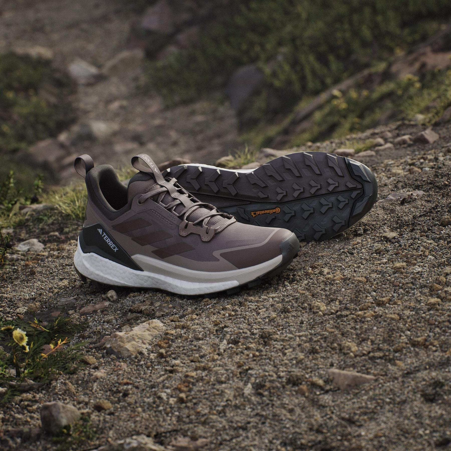 product/a/d/adidas_jq9906_21_footwear_photography_heromrktng_view_8-nw091625.jpg