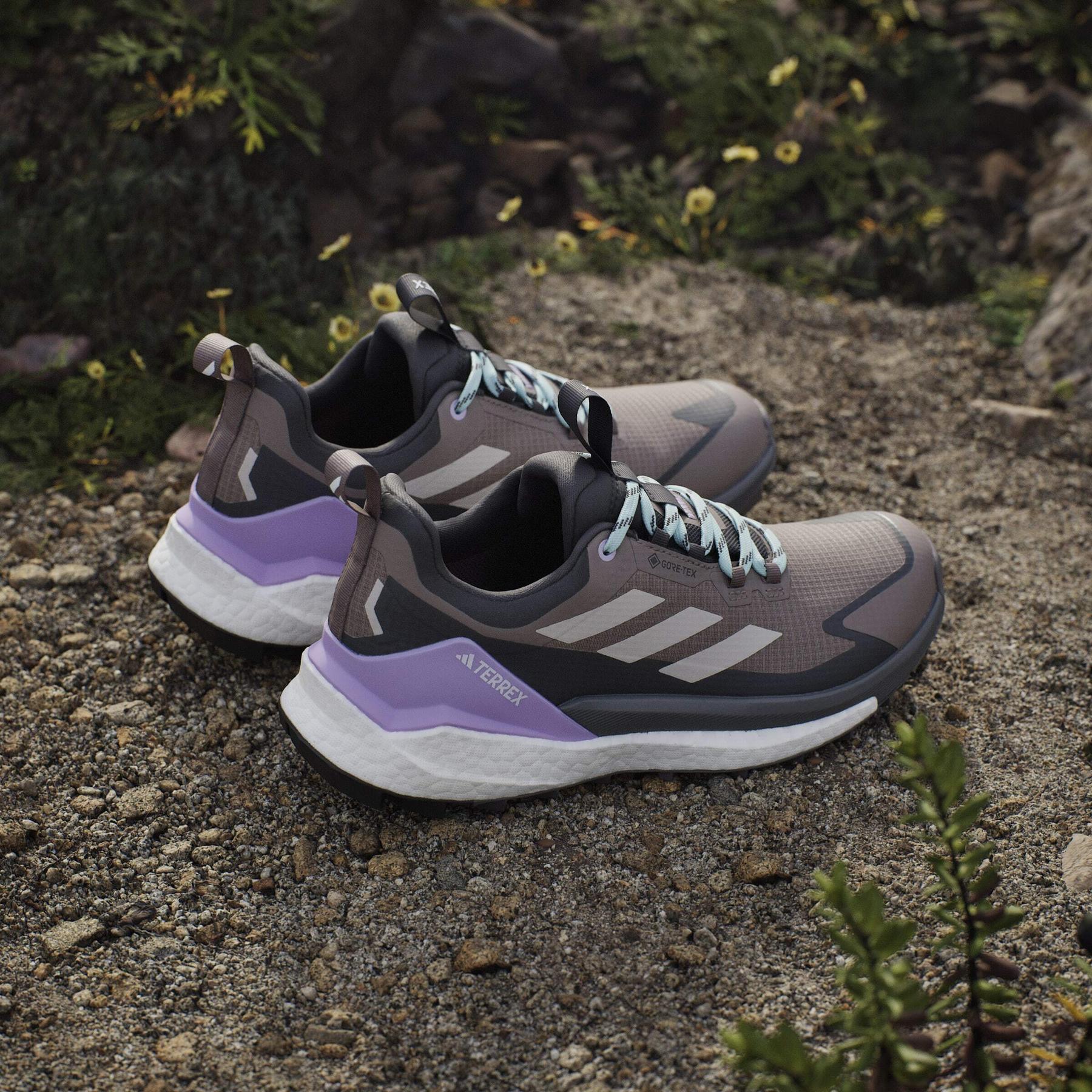 product/a/d/adidas_jq9912_19_footwear_photography_heromrktng_view_6-nw091625.jpg