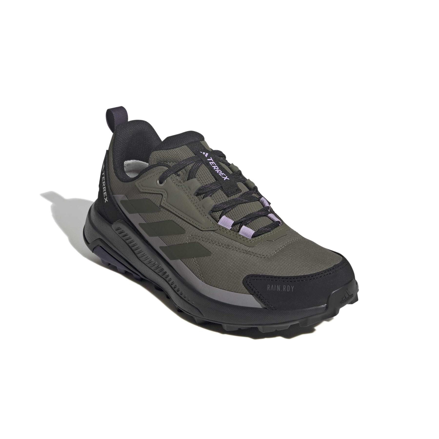 product/a/d/adidas_jq9962_6_footwear_photography_front_lateral_top_view_white-nw091625.jpg