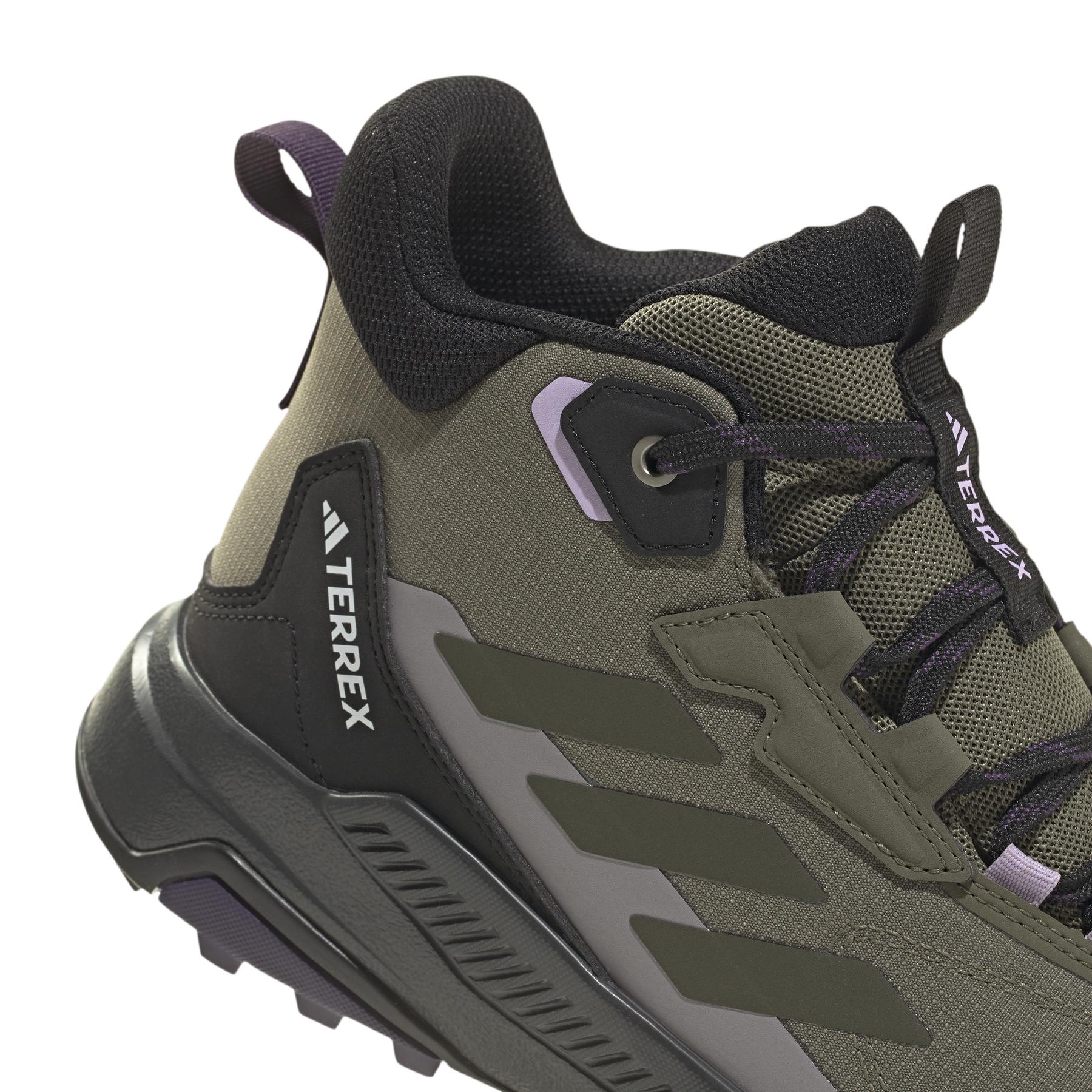 product/a/d/adidas_jq9965_olistr-ngtcar-cblack_8.jpg
