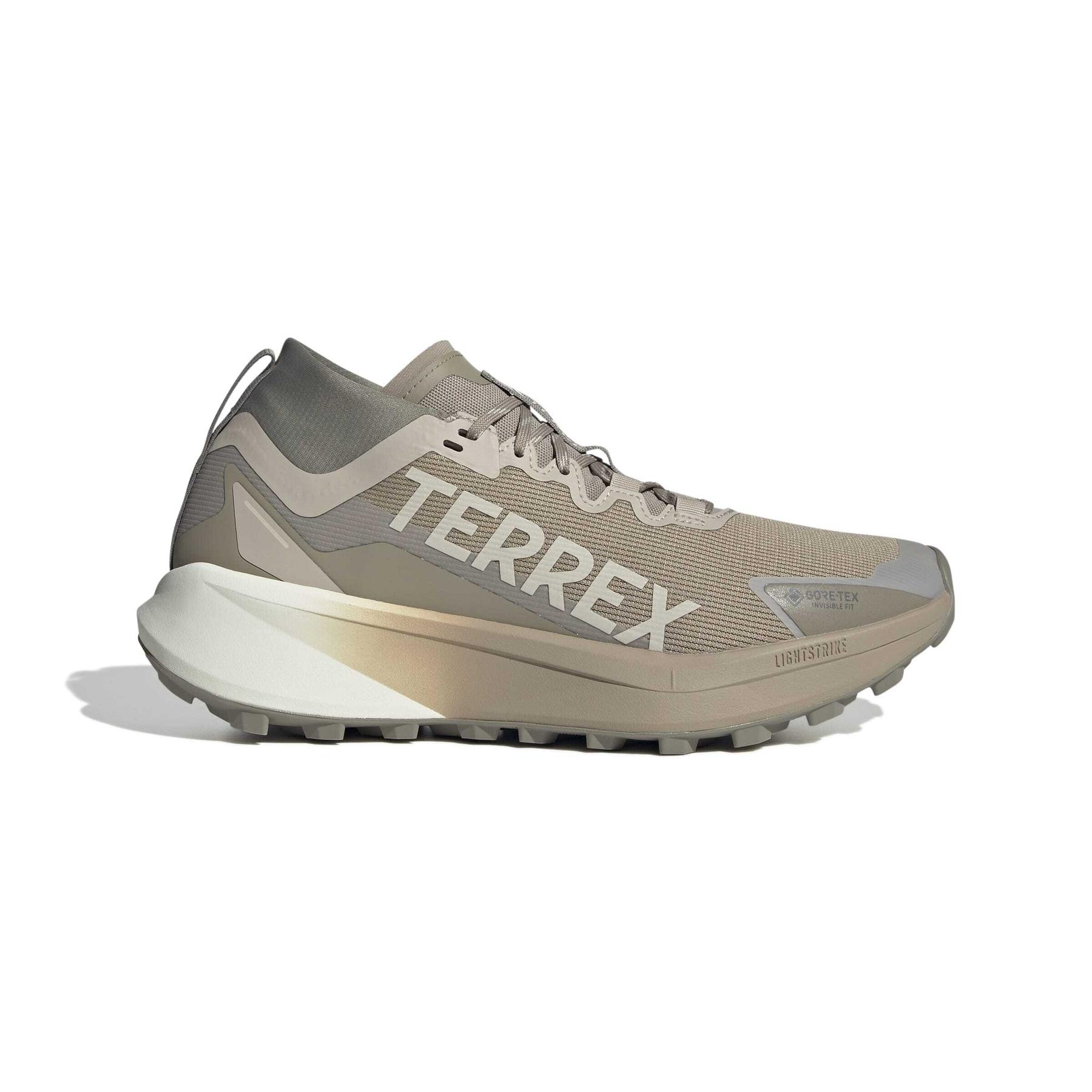 product/a/d/adidas_jr1507_1_footwear_photography_side_lateral_center_view_white-nw091625.jpg