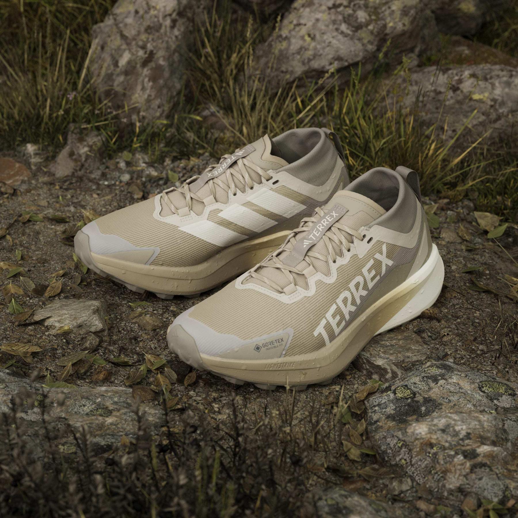 product/a/d/adidas_jr1507_20_footwear_photography_heromrktng_view_5-nw091625.jpg