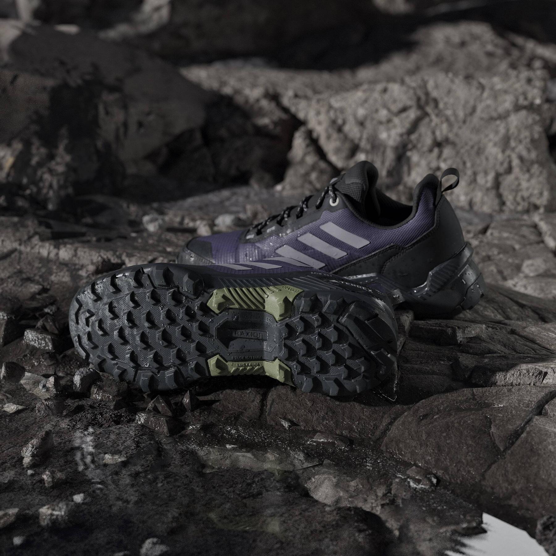 product/a/d/adidas_jr2709_17_footwear_photography_heromrktng_view_4-nw091625.jpg