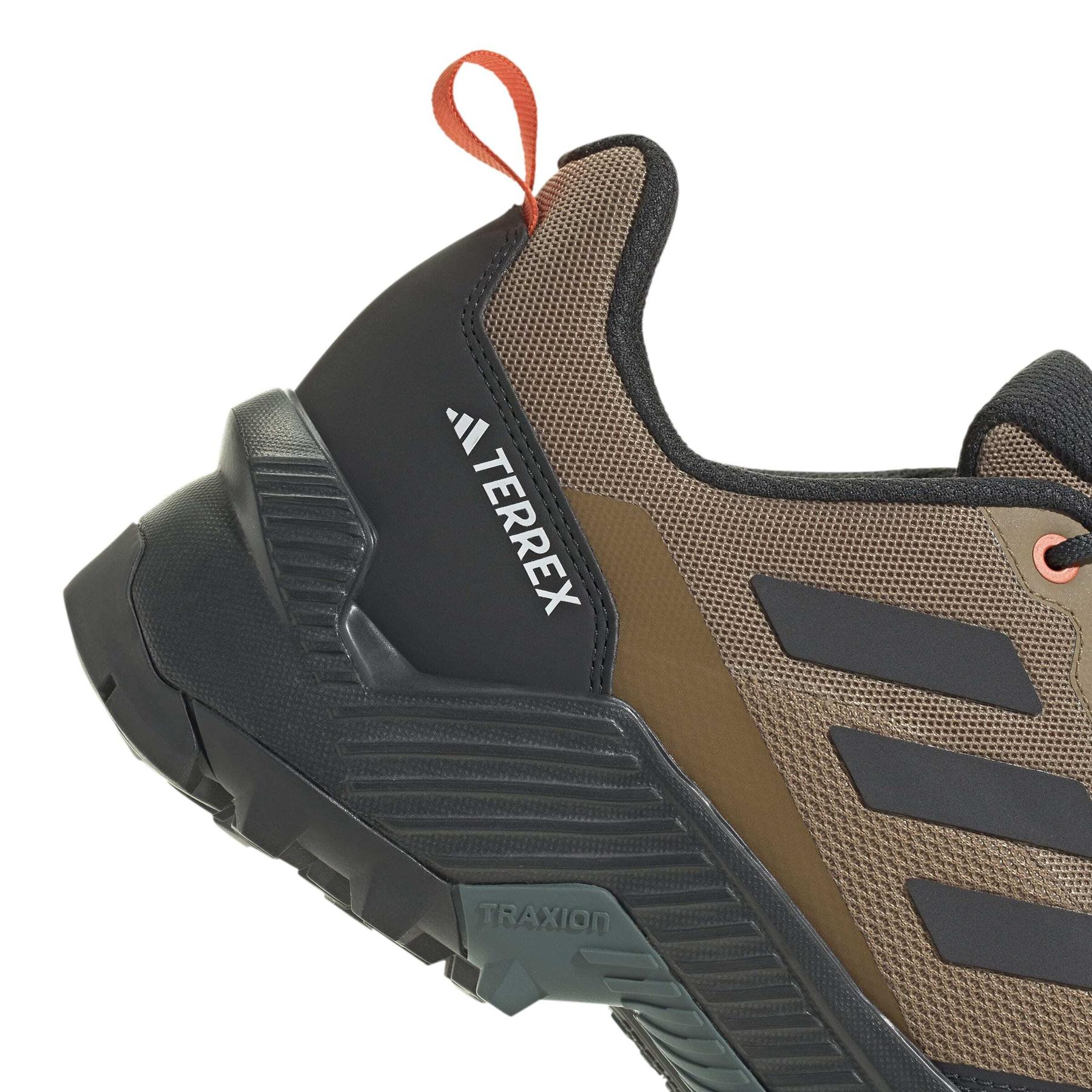 product/a/d/adidas_jr2710_9_footwear_photography_detail_view_2_white-nw091625.jpg