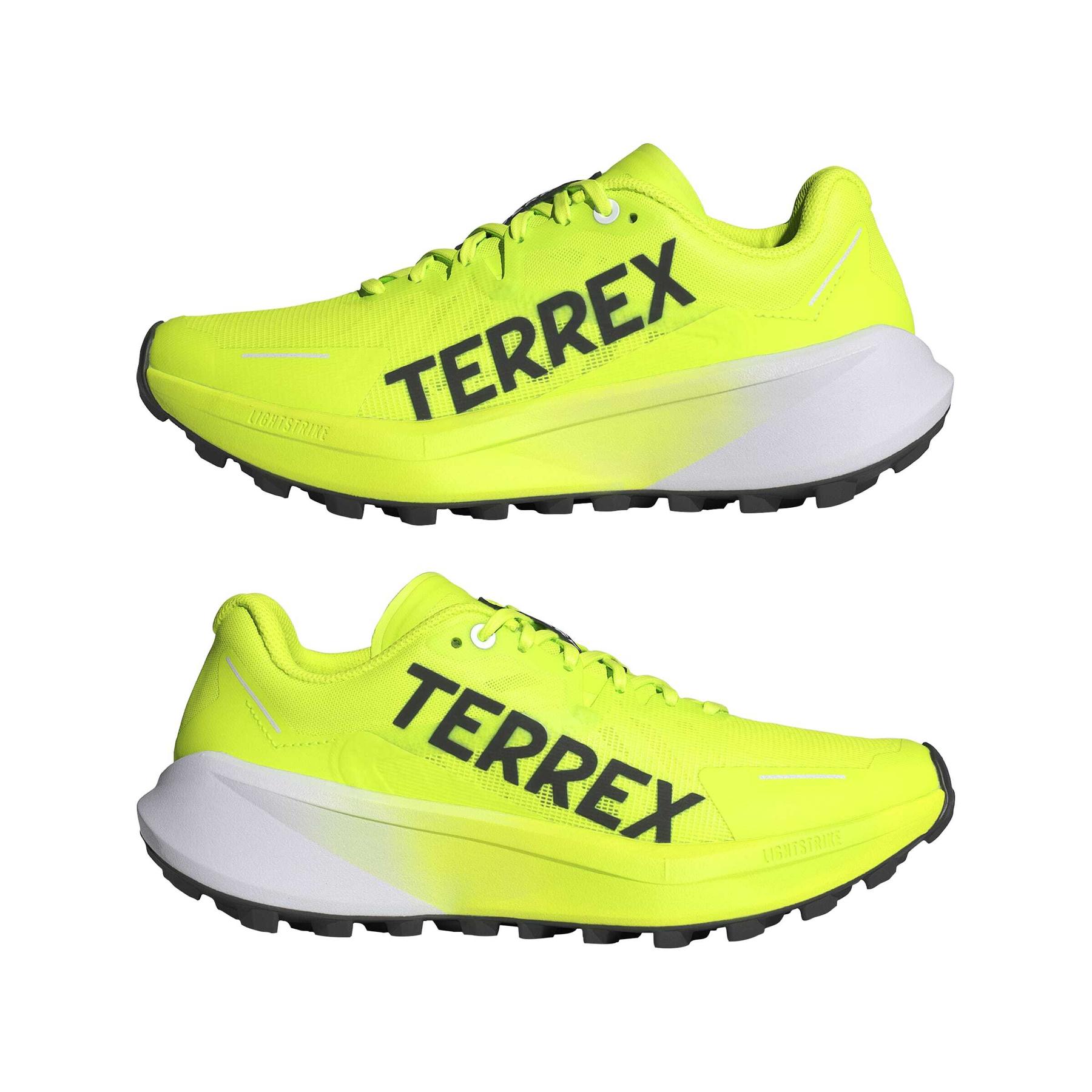 product/a/d/adidas_jr5222_10_footwear_photography_mirrored_pair_view_white-nw091725.jpg