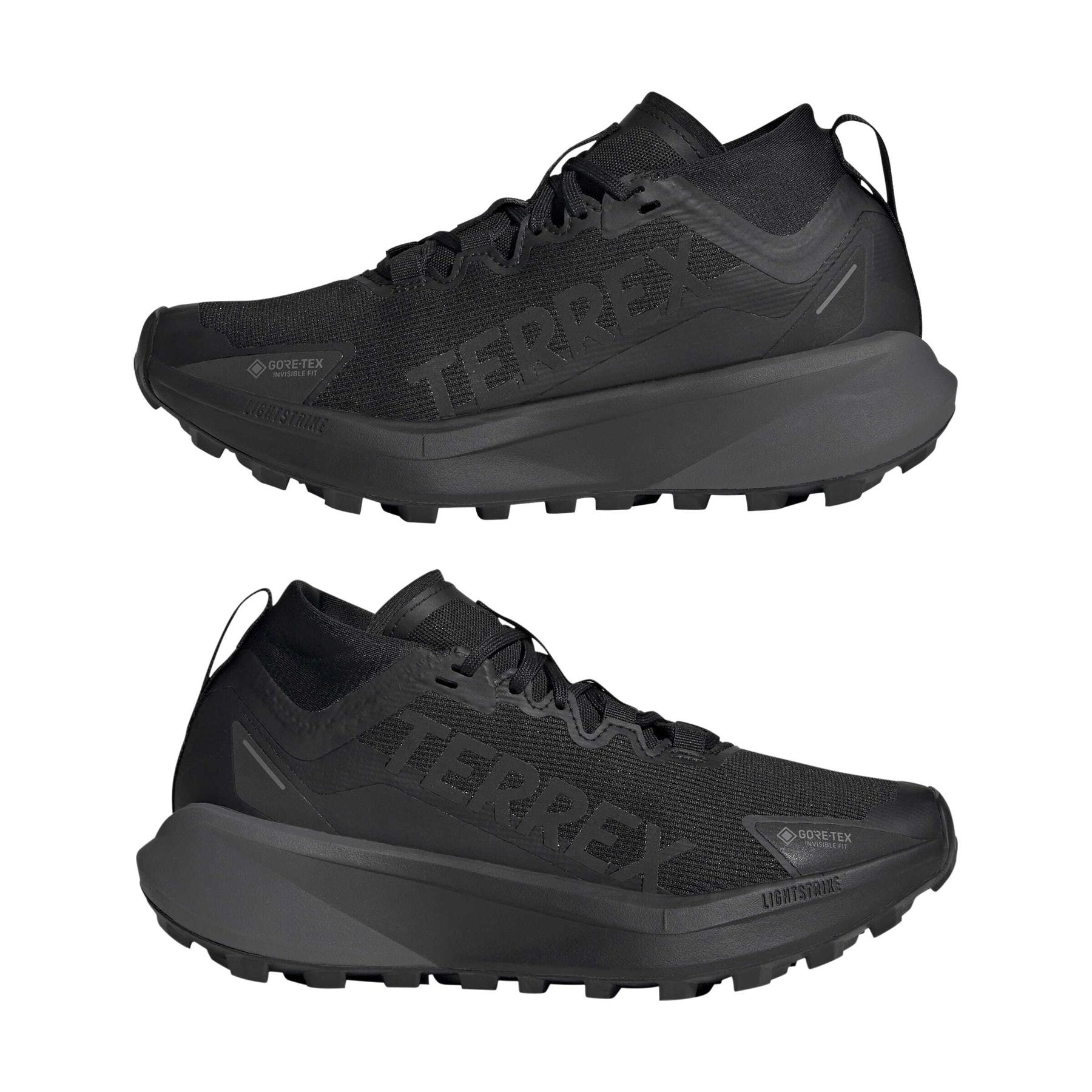 product/a/d/adidas_jr5247_10_footwear_photography_mirrored_pair_view_white-nw091725.jpg