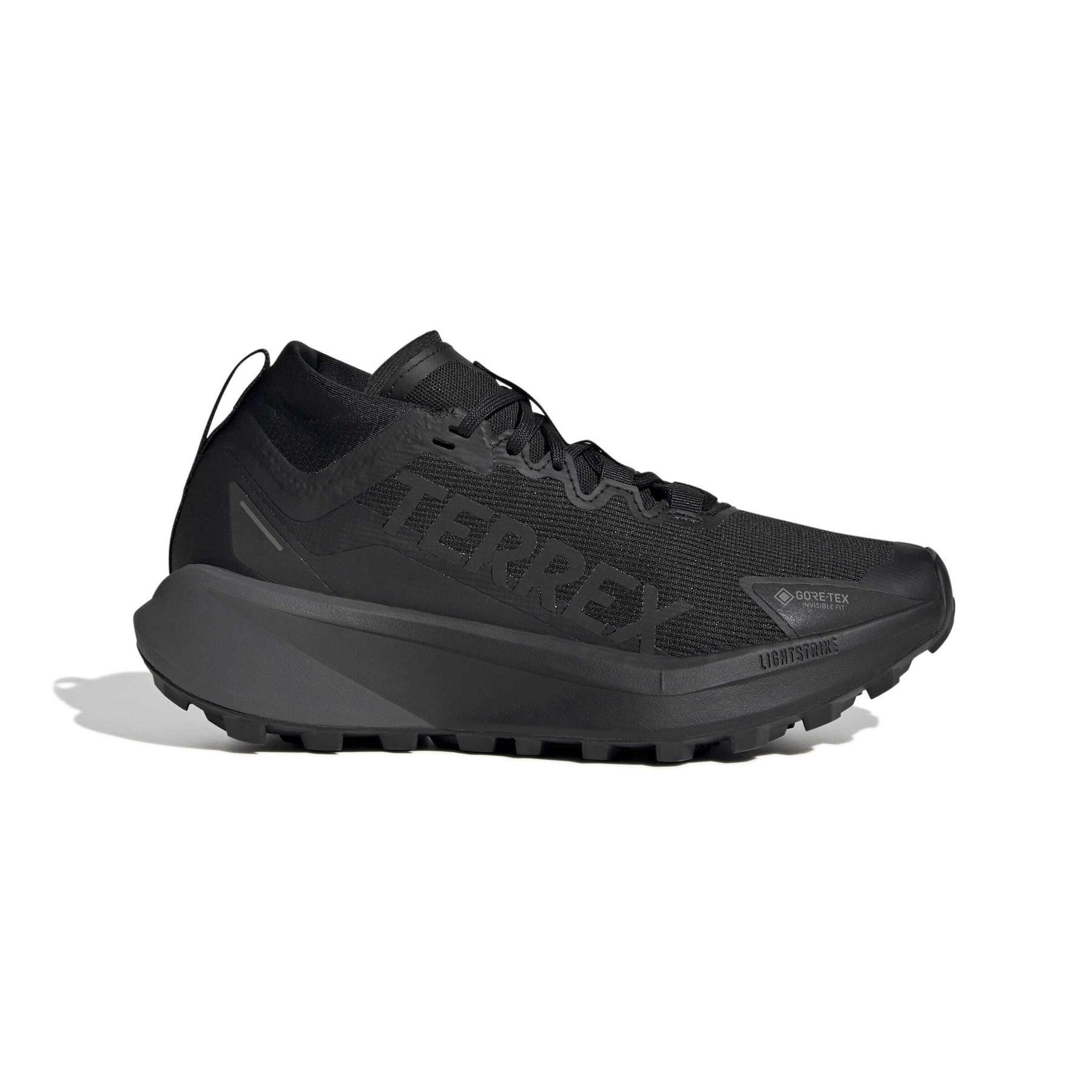product/a/d/adidas_jr5247_1_footwear_photography_side_lateral_center_view_white-nw091725.jpg