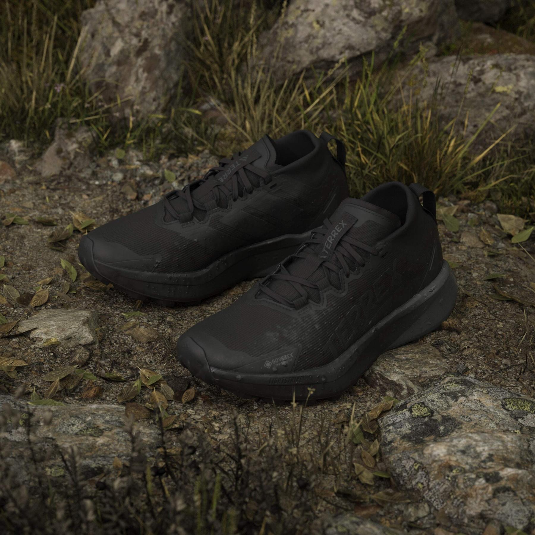 product/a/d/adidas_jr5247_20_footwear_photography_heromrktng_view_5-nw091725.jpg