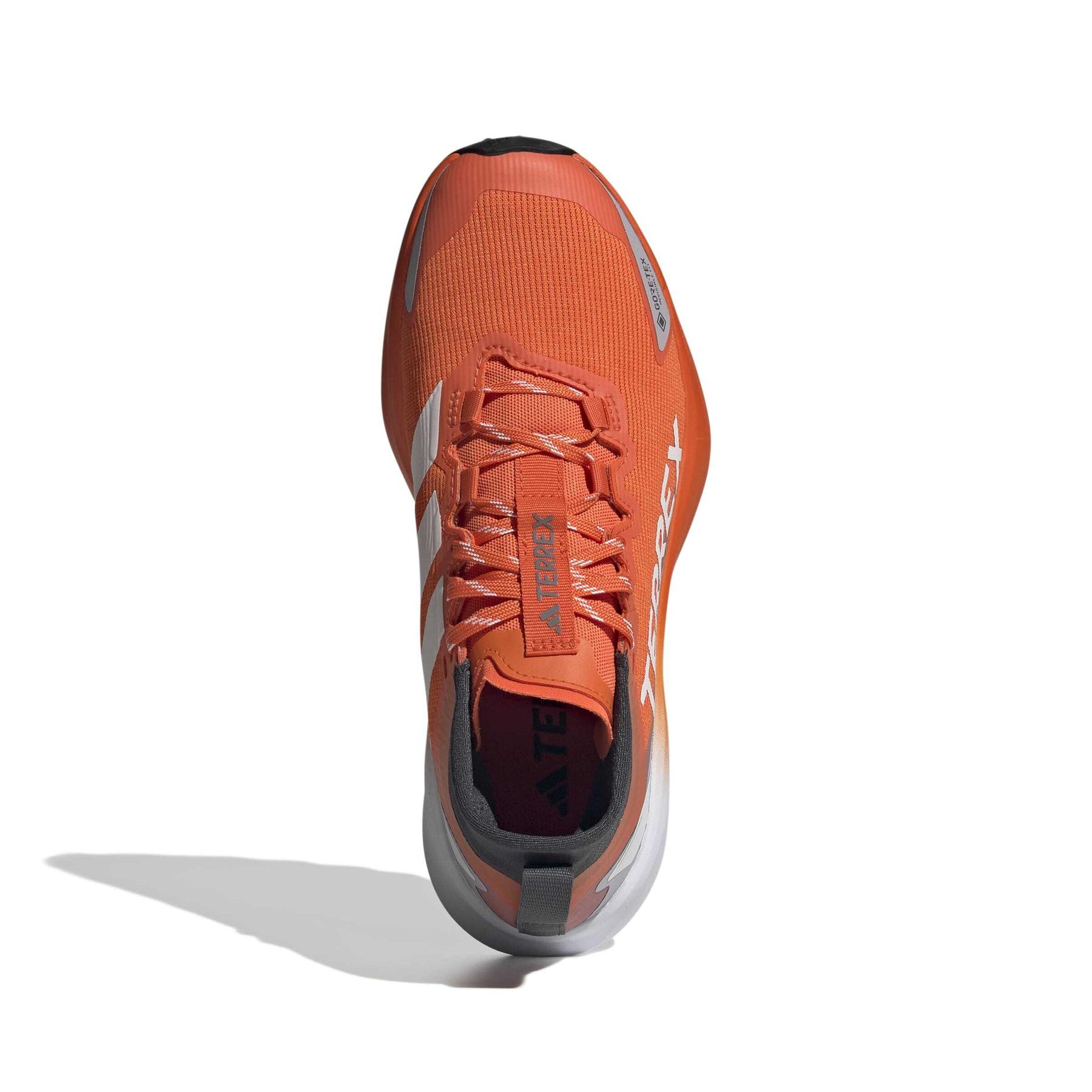 product/a/d/adidas_jr5248_3_footwear_photography_top_portrait_view_white-nw091725.jpg