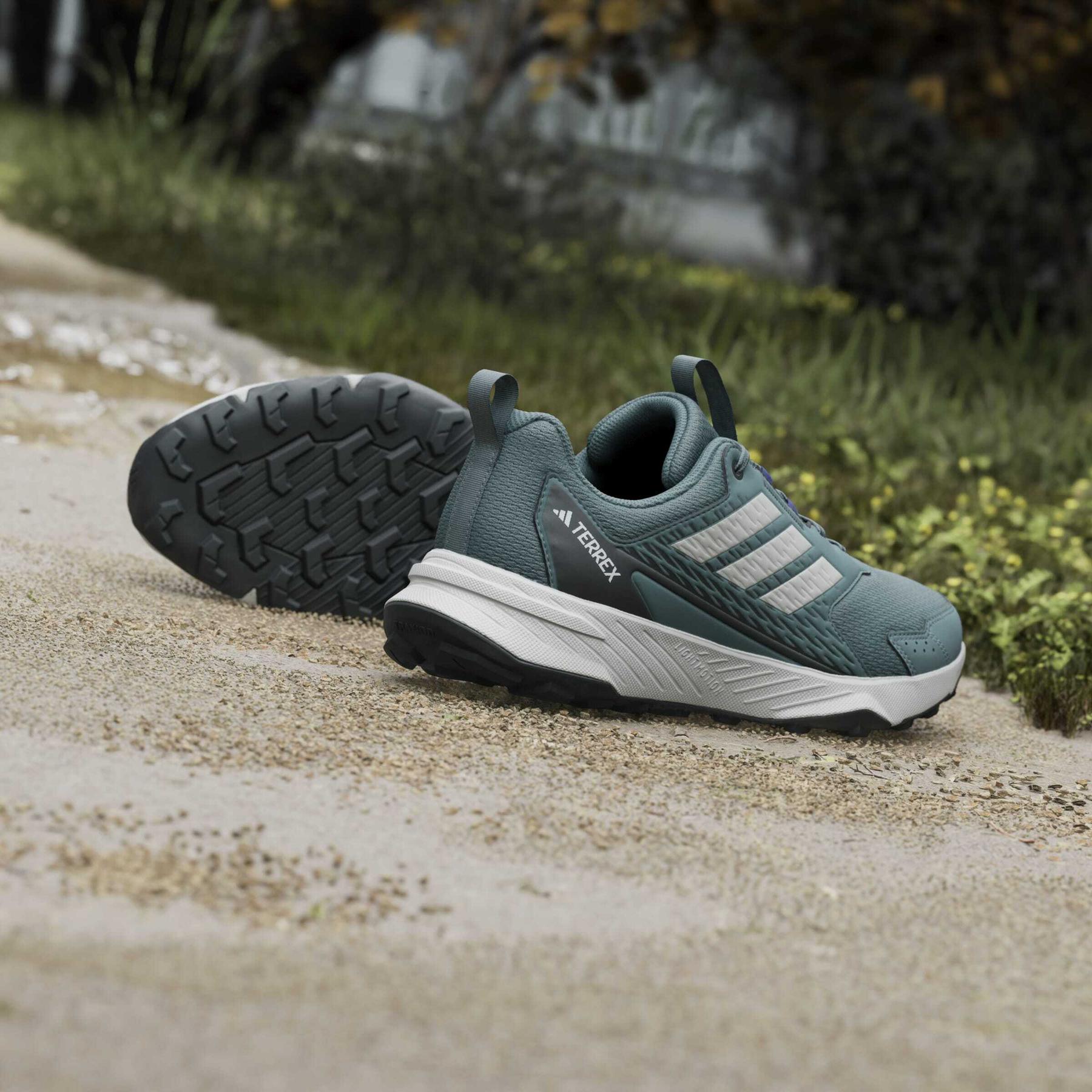 product/a/d/adidas_jr5278_21_footwear_photography_heromrktng_view_8-nw091725.jpg