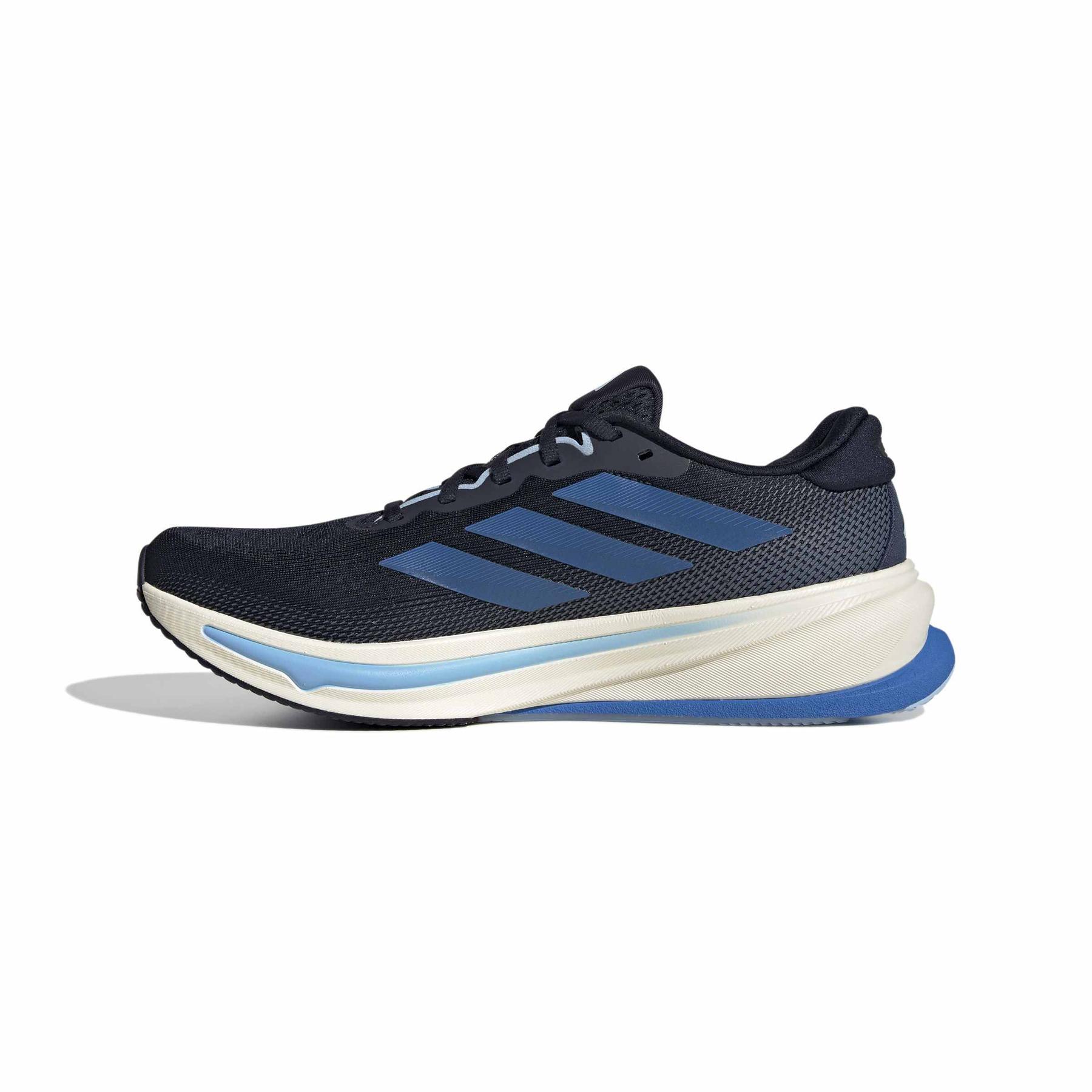 product/a/d/adidas_jr7685_5_footwear_photography_side_medial_center_view_white-nw091725.jpg
