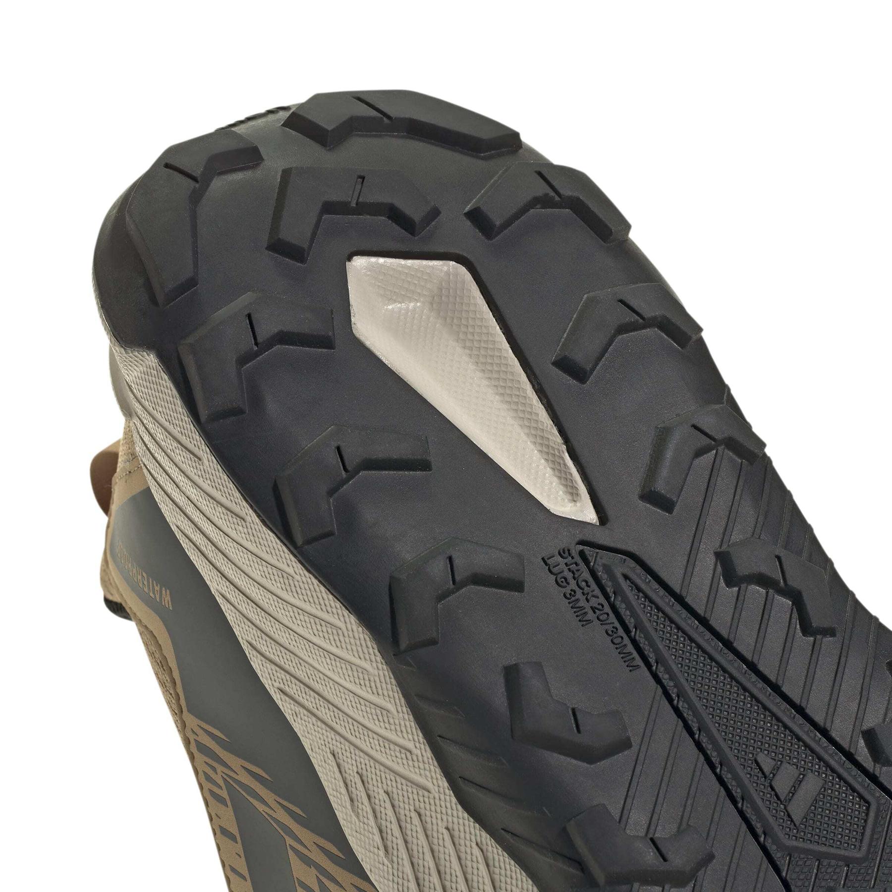 product/a/d/adidas_jr7771_8_footwear_photography_detail_view_1_white-nw091725.jpg
