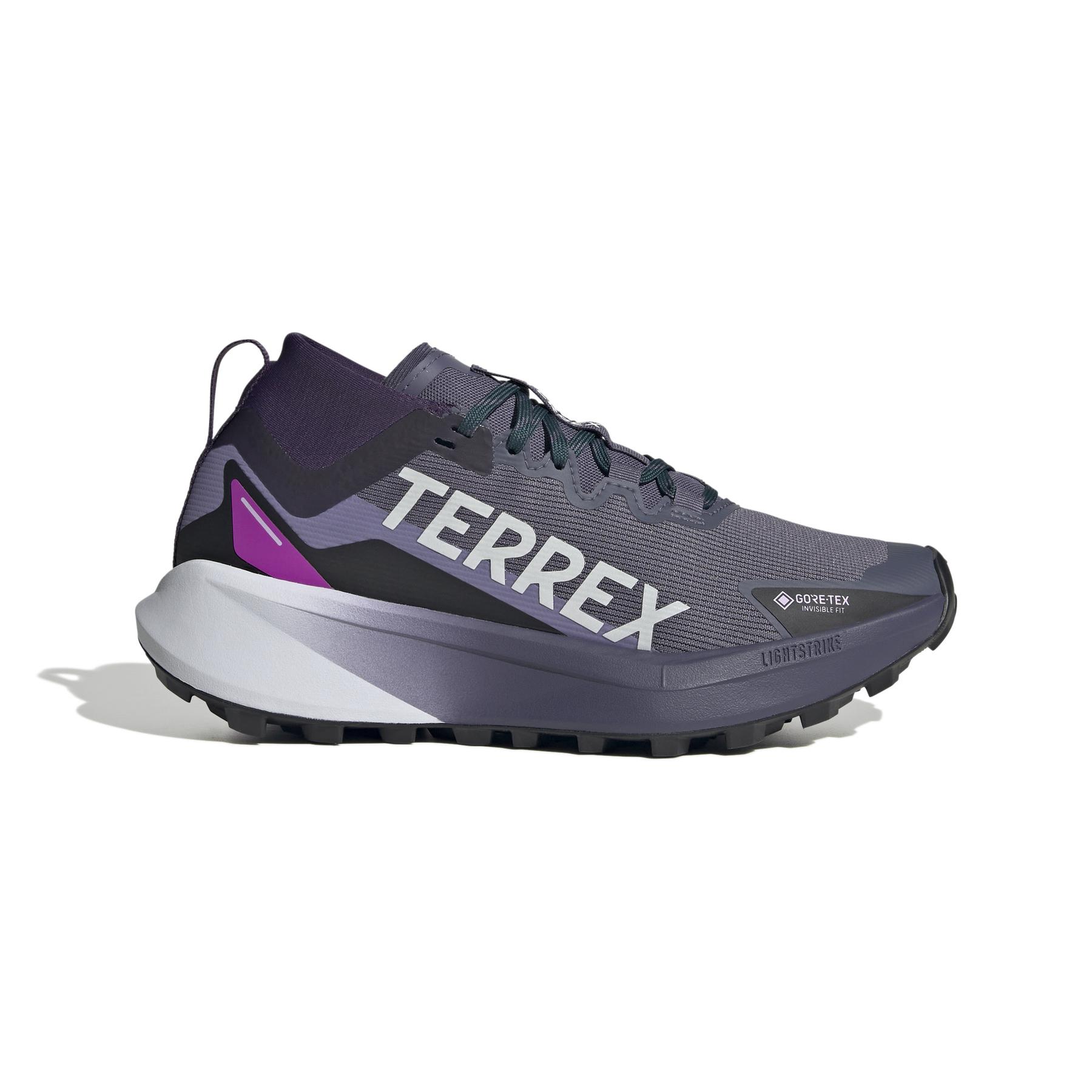 product/a/d/adidas_jr7785_1_footwear_photography_side_lateral_center_view_white.jpg