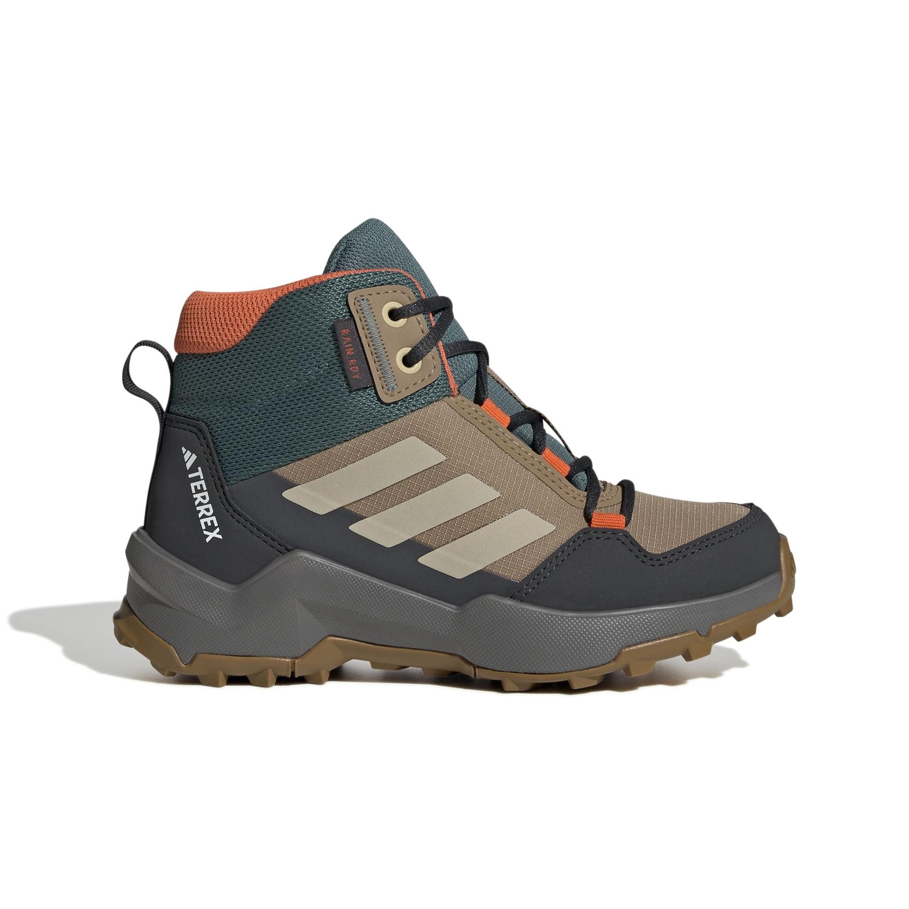product/a/d/adidas_js2920_1_footwear_photography_side_lateral_center_view_white-nw091725.jpg