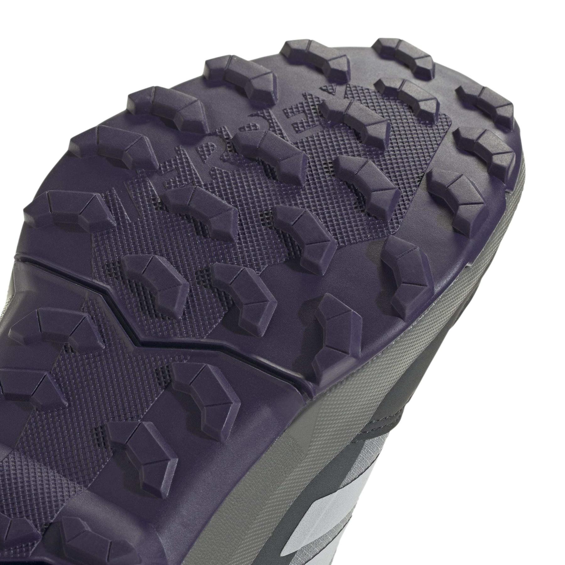 product/a/d/adidas_js2921_9_footwear_photography_detail_view_2_white.jpg